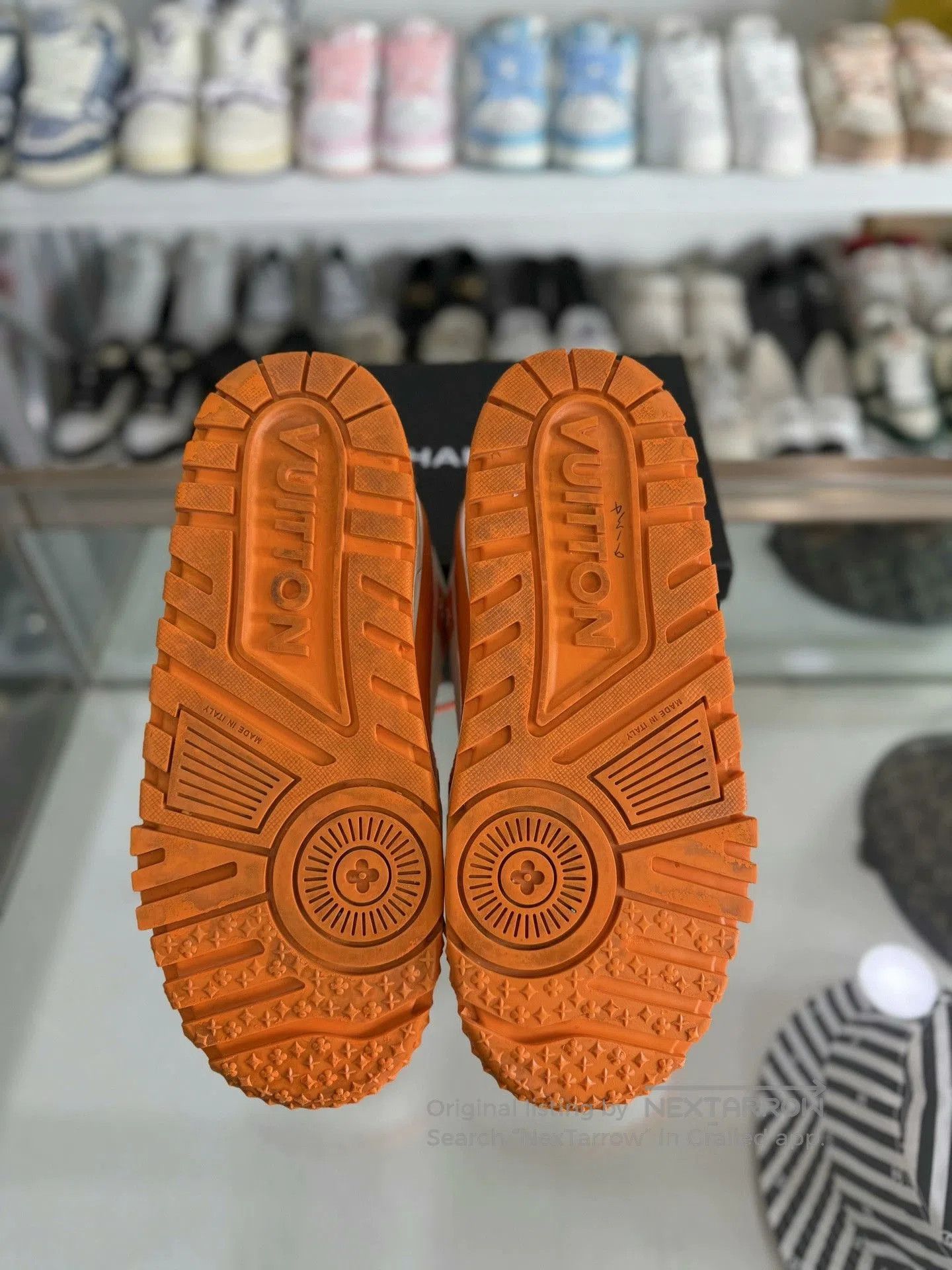 Louis Vuitton Louis Vuitton Trainer White Orange Men's. Size US 10 / EU 43 - 3 Thumbnail