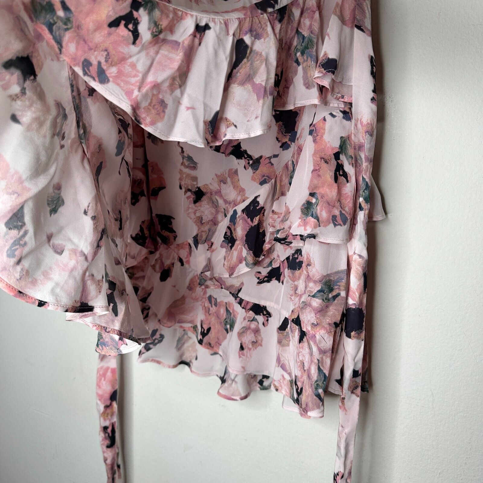 Iro Iro Floral Pink Abstract Wrap Layered Ruffled Mini Skirt 40 Size 34" / US 12 / IT 48 - 6 Thumbnail