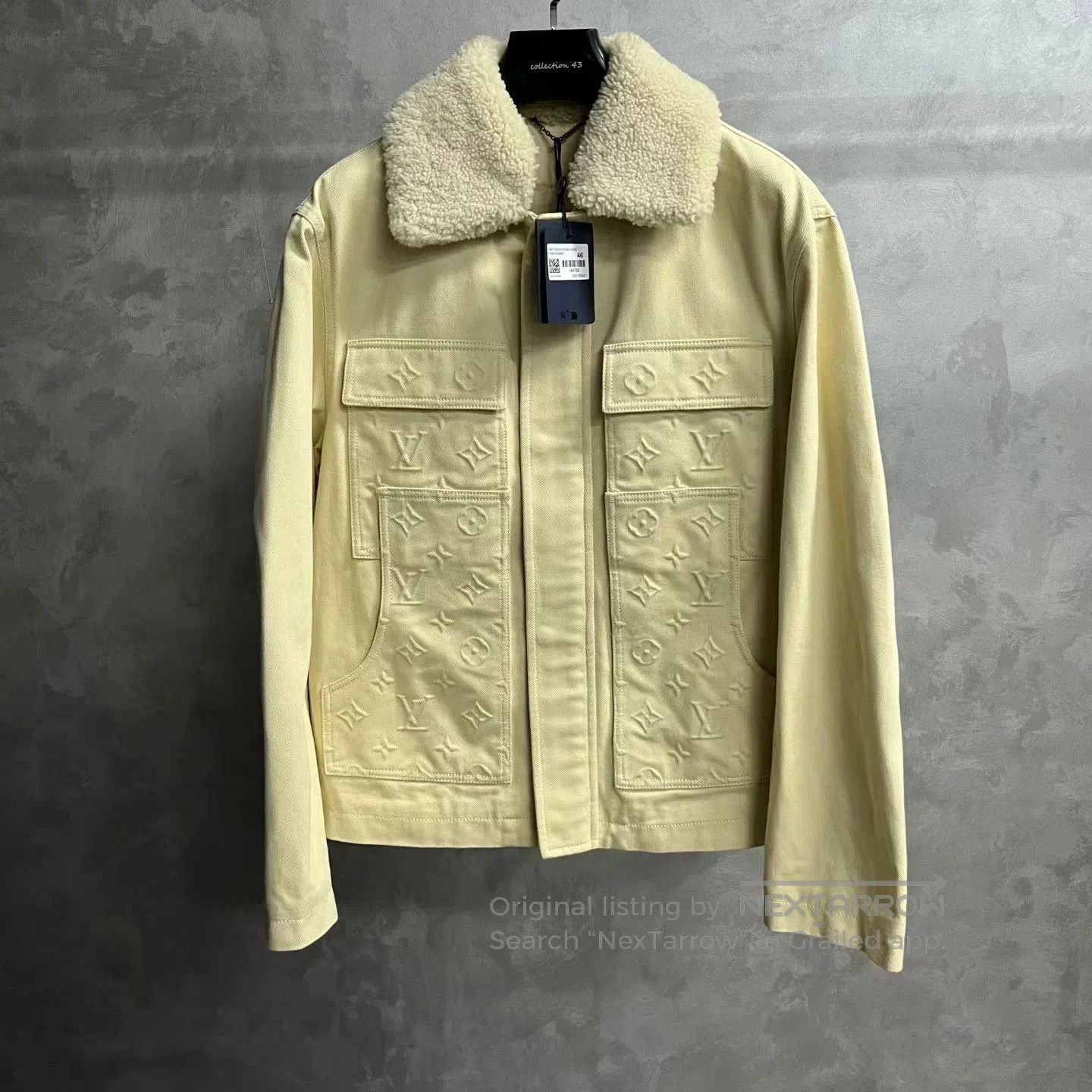 Louis Vuitton beige louis vuitton detachable collar jacket. Size US M / EU 48-50 / 2 - 1 Thumbnail