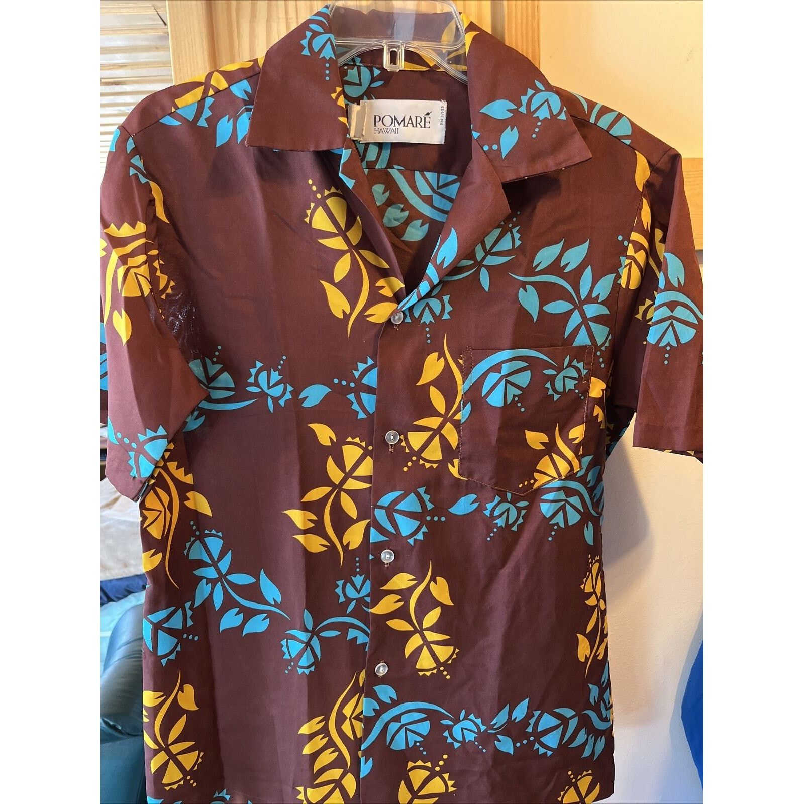 Other Pomare Vintage Men’s M Brown Floral Polyester Hawaiian Shirt Size US M / EU 48-50 / 2 - 2 Thumbnail