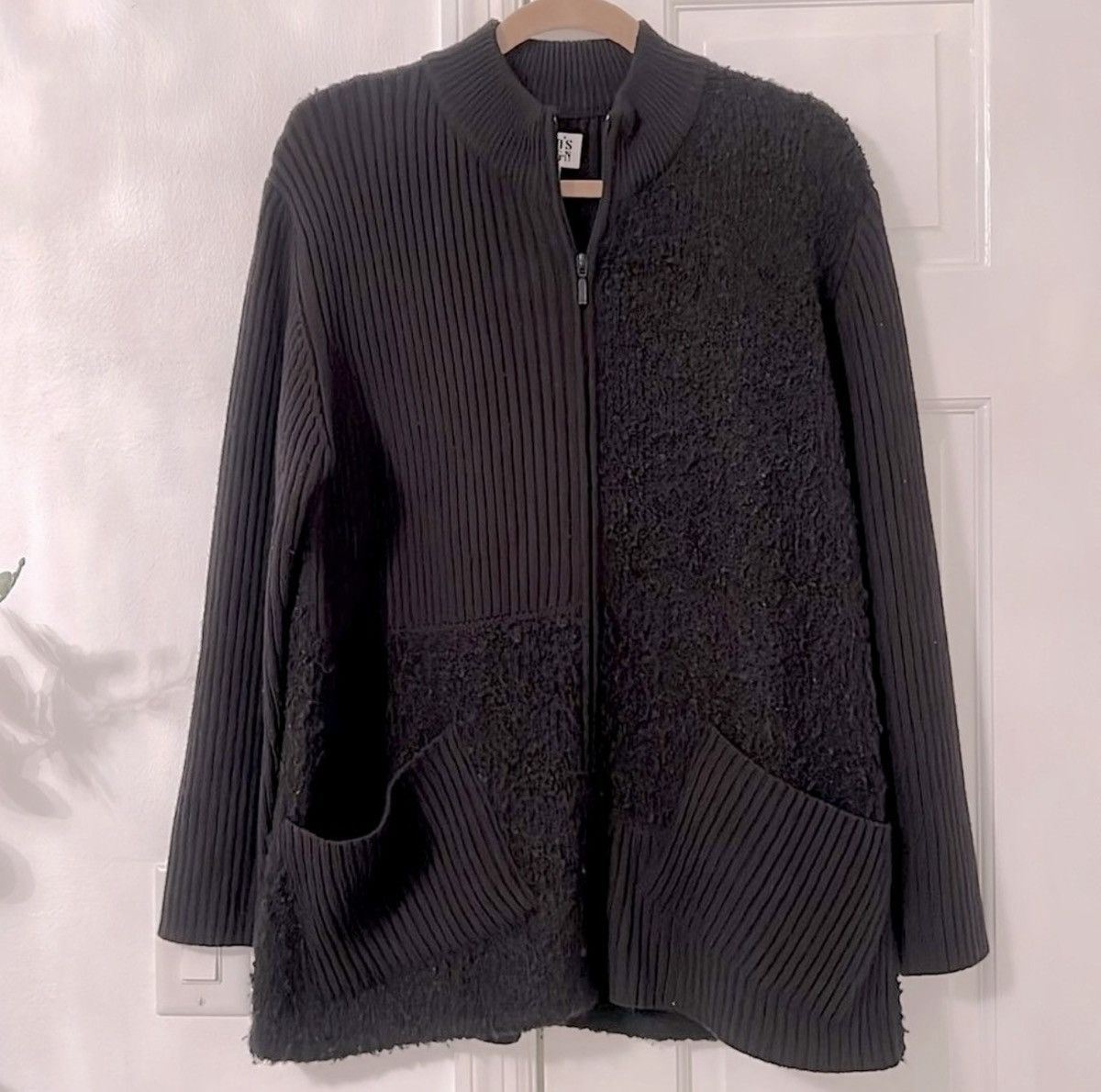 Chicos Vtg 90s Chico’s Design Rib Bouclé Knit Zip Jacket Black (XL) Size XL / US 12-14 / IT 48-50 - 2 Thumbnail