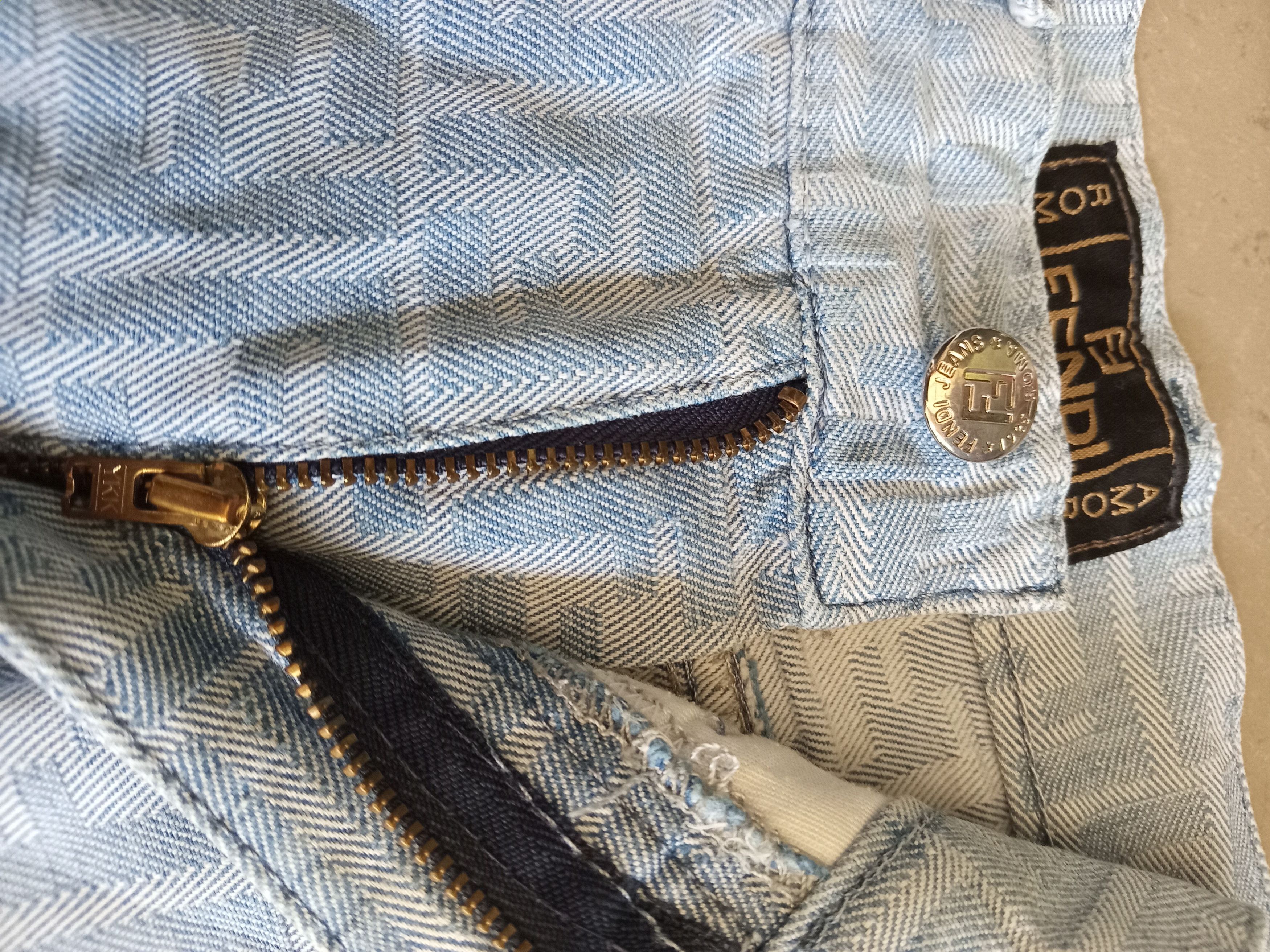 Fendi × Vintage Vtg Fendi Zucca Monogram Denim High Waist Jeans Size 26" / US 2 / IT 38 - 6 Thumbnail
