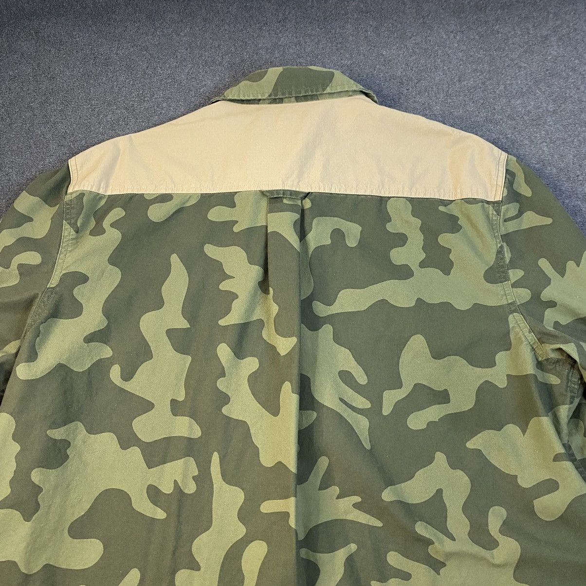 Other Free Assembly Camo Shirt Mens XXL Jacket Utility Pockets EUC Size US XXL / EU 58 / 5 - 6 Thumbnail