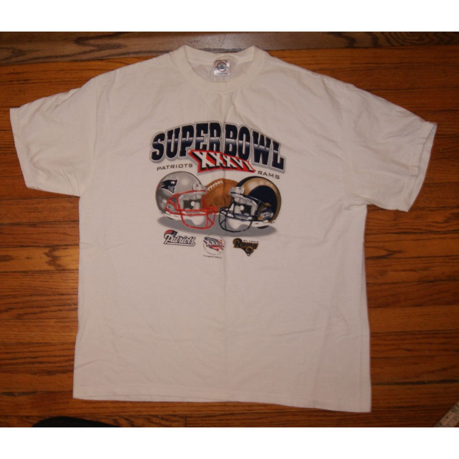 Vintage VTG 2002 Super Bowl Rams Vs Patriots XL TShirt USA Tom Brady Size US XL / EU 56 / 4 - 2 Thumbnail