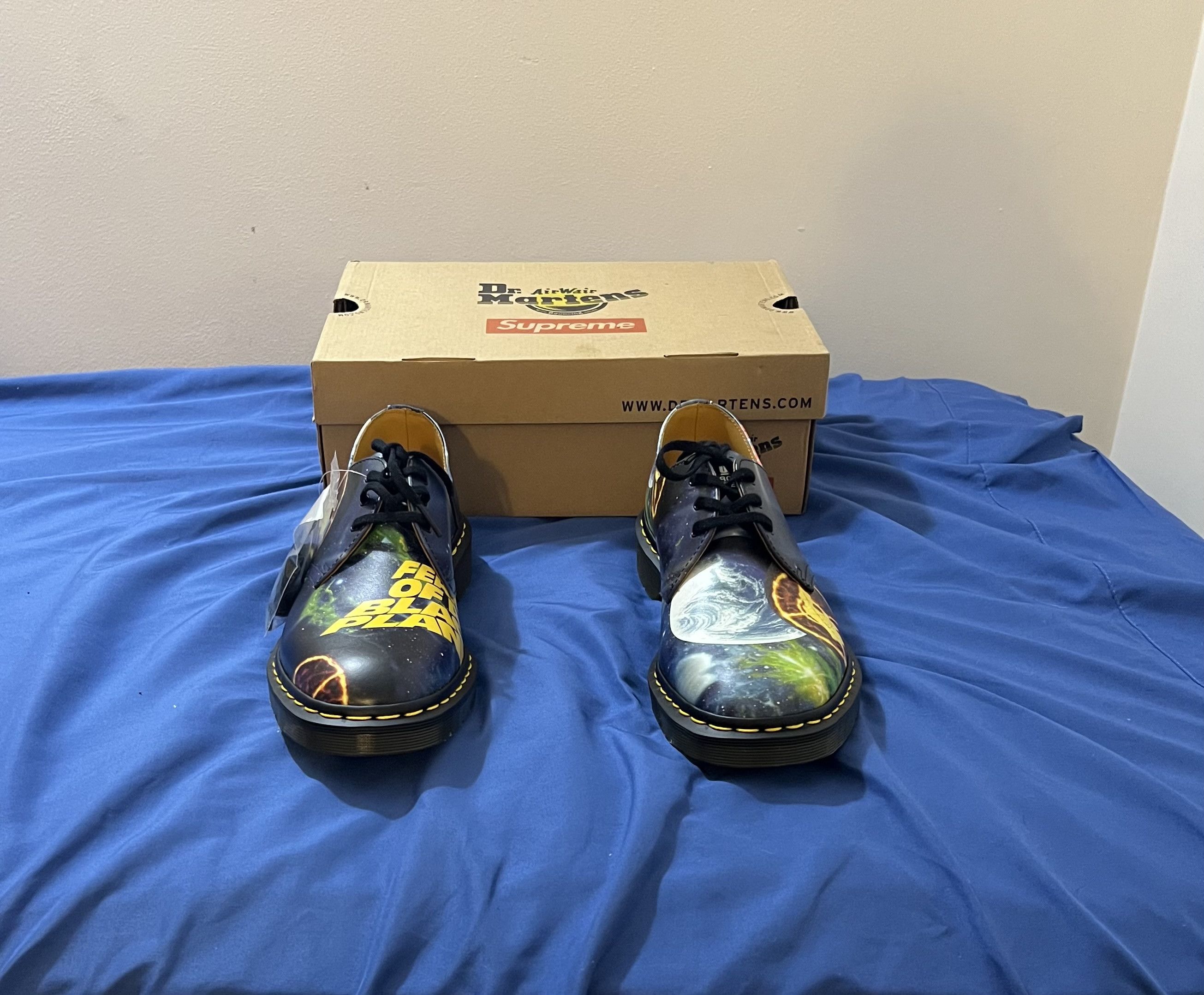 Dr. Martens × Supreme Dr. Martens Fear of a Black Planet Low-Top Oxford Size US 10.5 / EU 43-44 - 5 Thumbnail