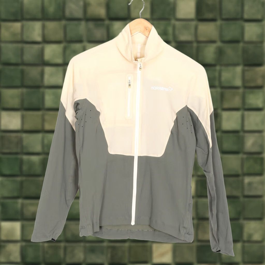 Vintage NORRONA Bitihorn Alpha 60 Jacket Women Size L Lightweight 