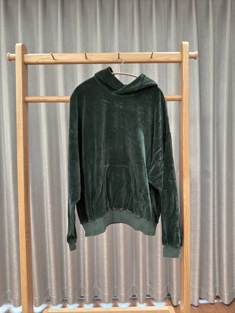 Haider Ackermann Haider Ackermann Green velvet hoodie Size US XL / EU 56 / 4 - 1 Thumbnail