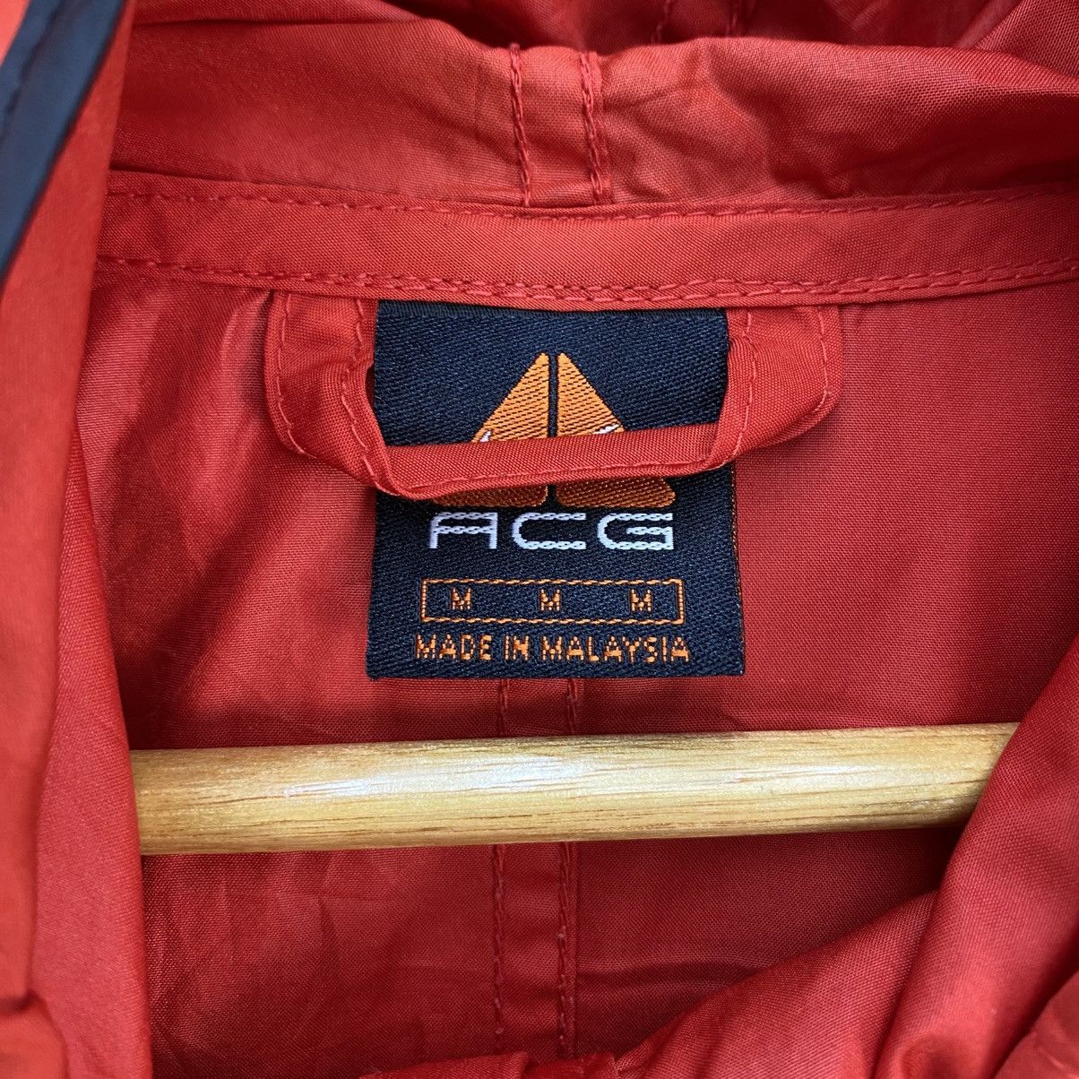 Nike ACG 🫶 vintage Nike ACG nylon anorak Two Tone jacket Size US M / EU 48-50 / 2 - 5 Thumbnail