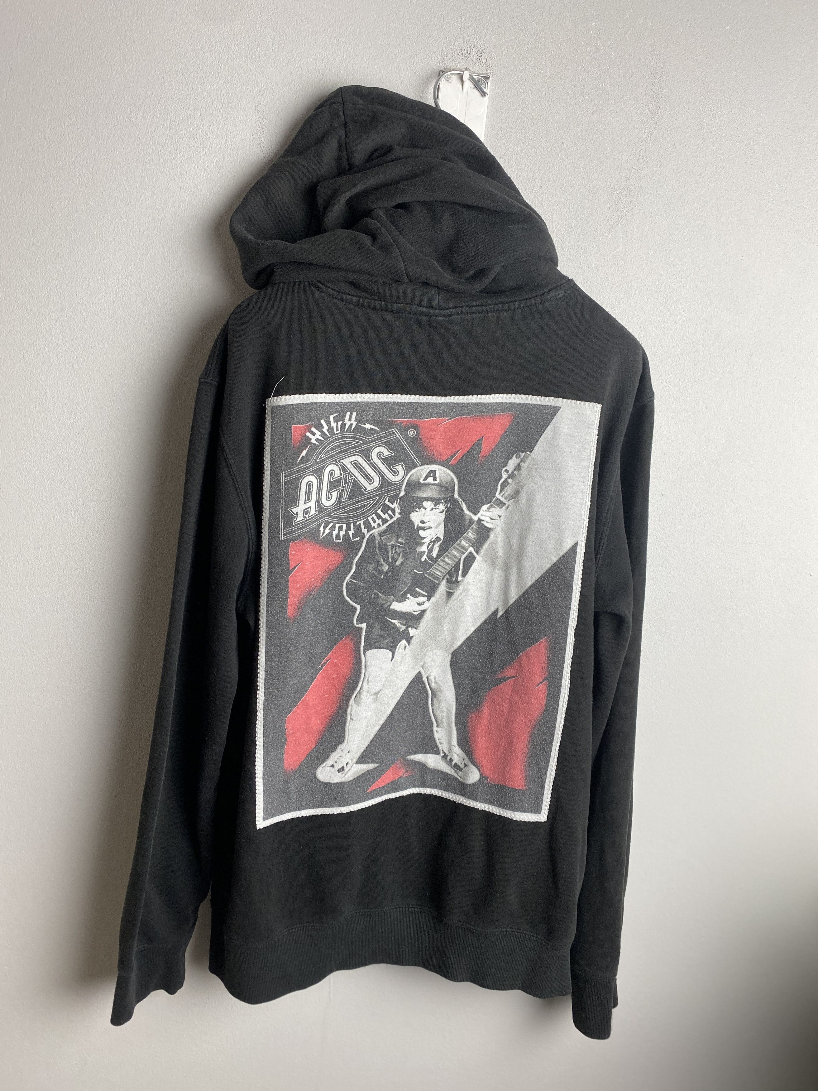 AC/DC × Band Tees ACDC High Voltage hoodie band rock music Size US M / EU 48-50 / 2 - 4 Thumbnail