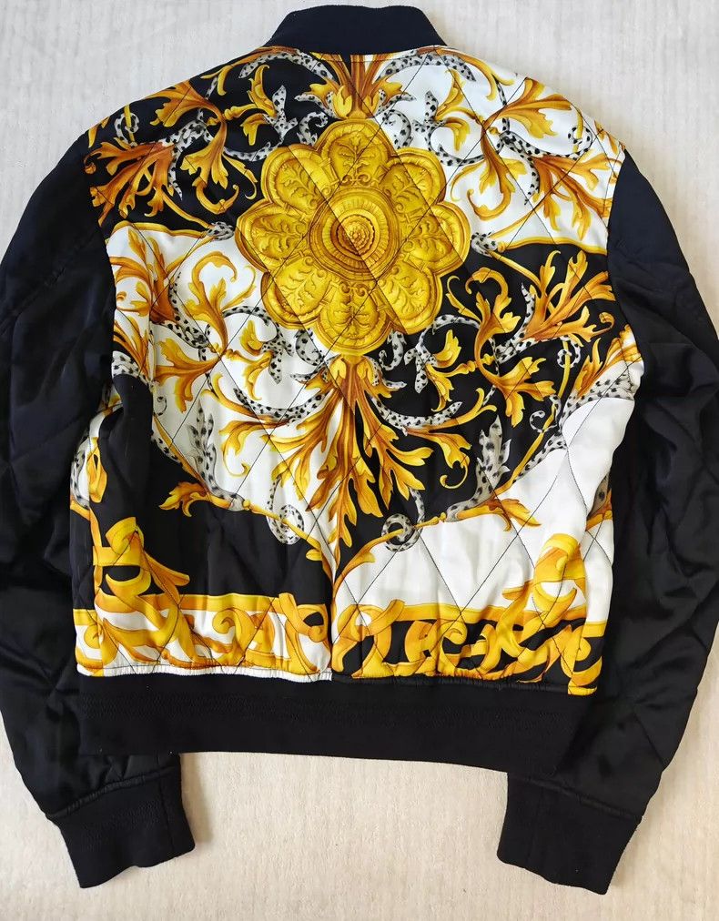 Versace Versace Baroque print silk cotton jacket Size US L / EU 52-54 / 3 - 2 Thumbnail