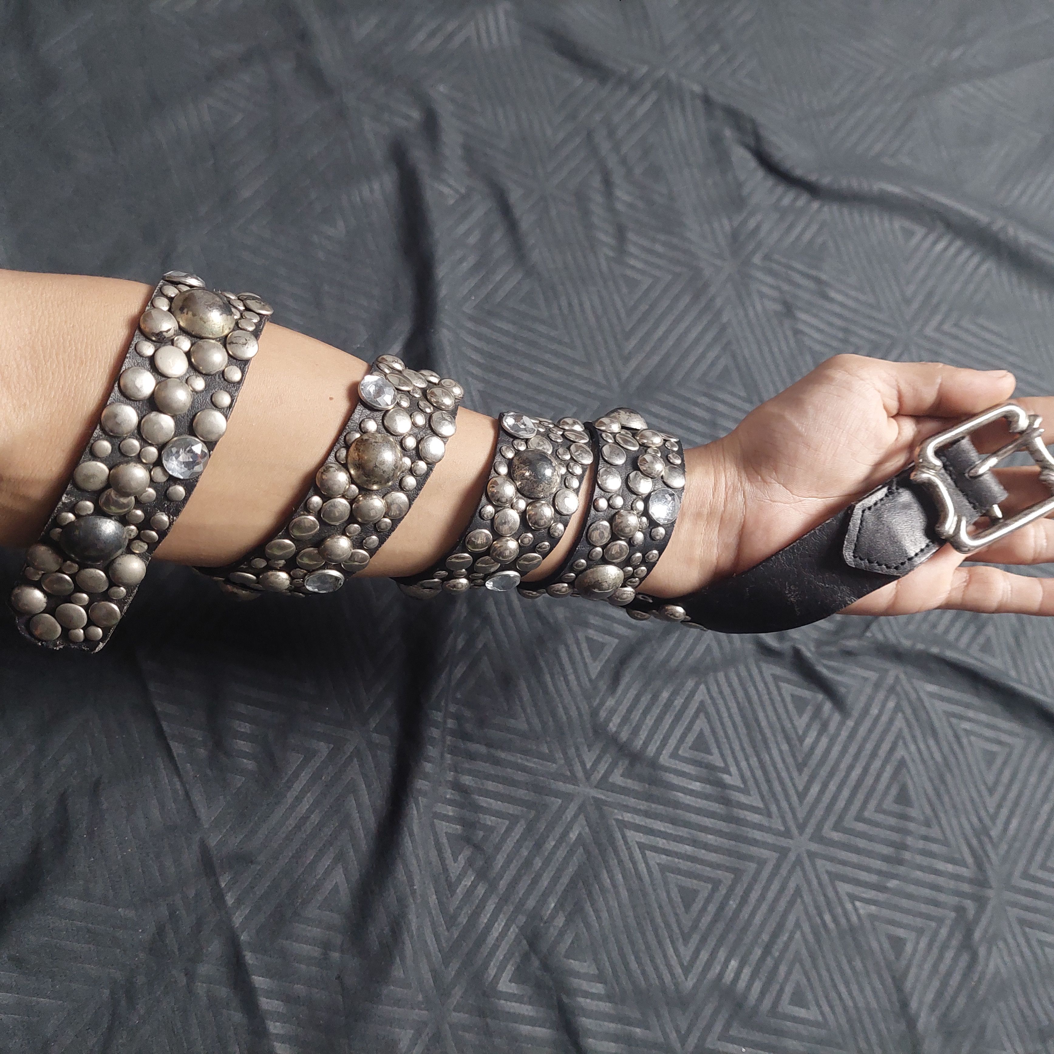 Vintage Studed belt Size ONE SIZE - 2 Thumbnail