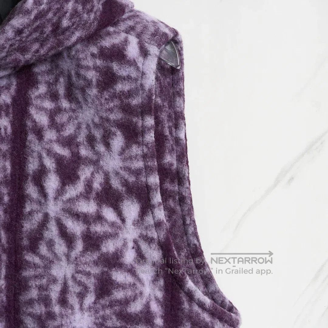 IENKI IENKI IENKI IENKI Women's Hooded Down Vest. Size M / US 6-8 / IT 42-44 - 3 Thumbnail