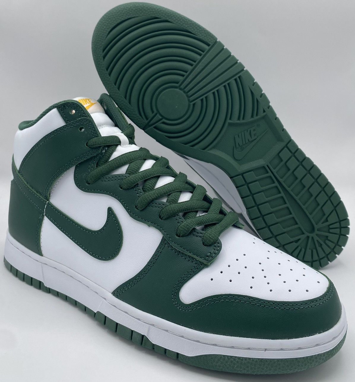 Nike Nike Dunk High Australia Size US 12 / EU 45 - 2 Thumbnail