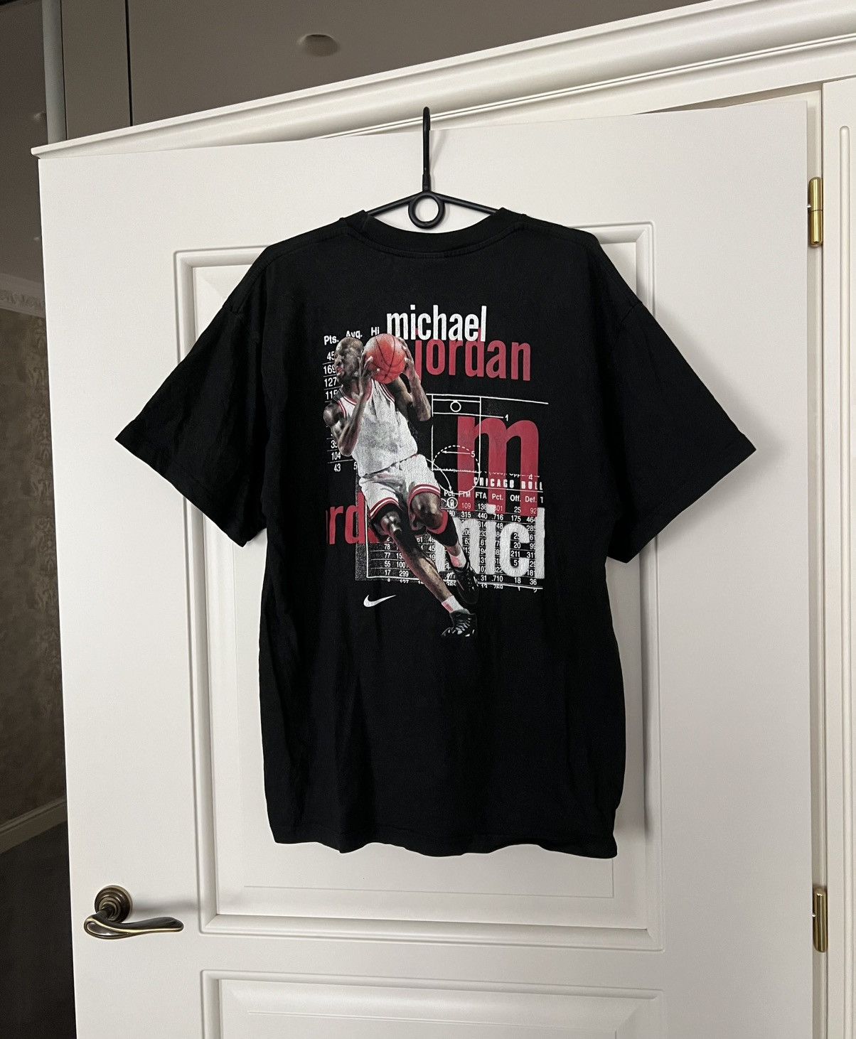 Nike Vintage 90s Nike Michael Jordan Tee T-Shirt Size US XL / EU 56 / 4 - 1 Thumbnail