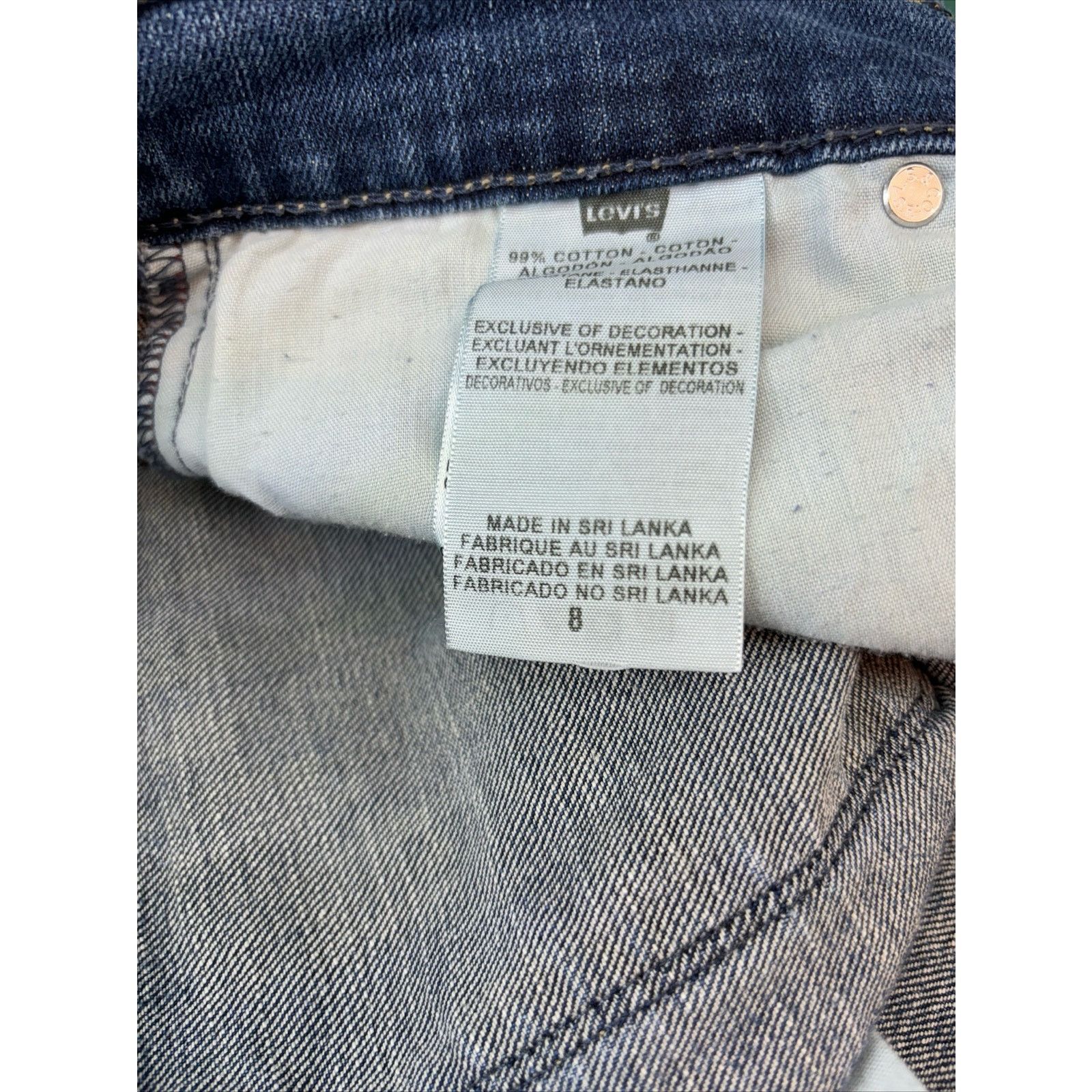 Levi's Levi 515 Size 8 Denim Jean Cuffed Capri Women’s Medium Wash Size 30" / US 8 / IT 44 - 3 Thumbnail