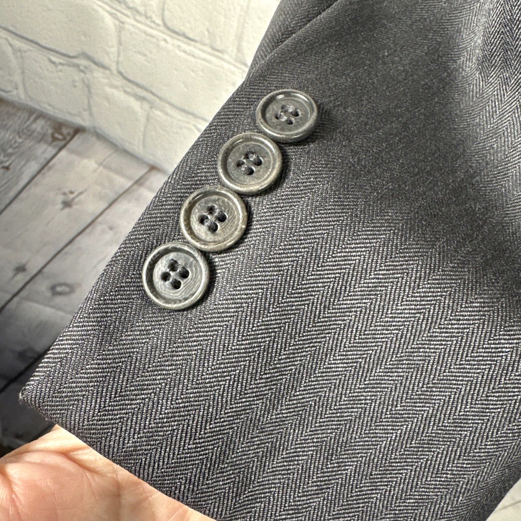 Brooks Brothers VINTAGE Brooks Brothers Blazer Men 43L Wool Herringbone Notch Lapel 2 Button Gray Regular Classic Size 46R - 3 Thumbnail