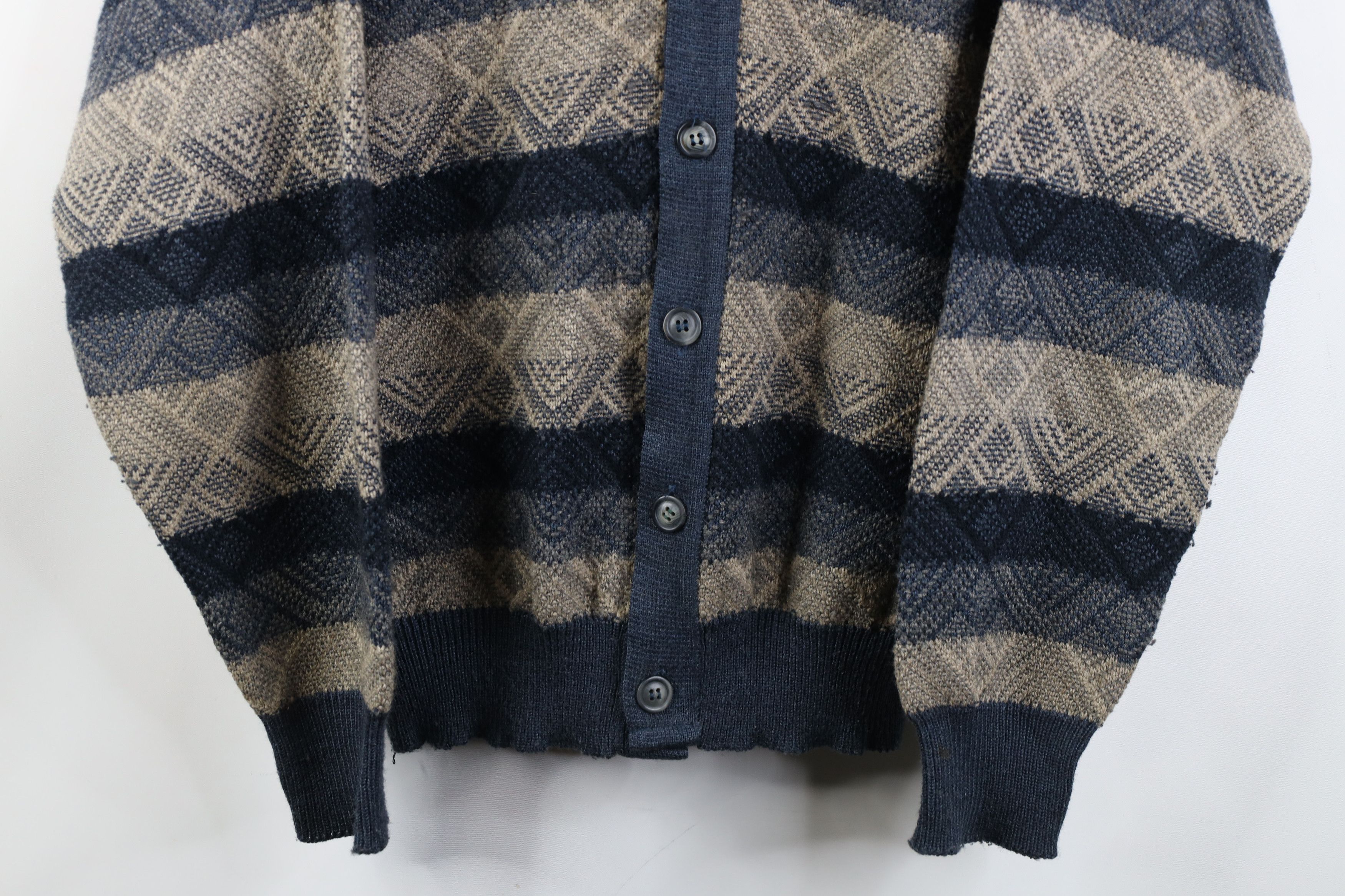 Vintage Vintage 90s Streetwear Argyle Diamond Knit Cardigan Sweater Size US S / EU 44-46 / 1 - 3 Thumbnail