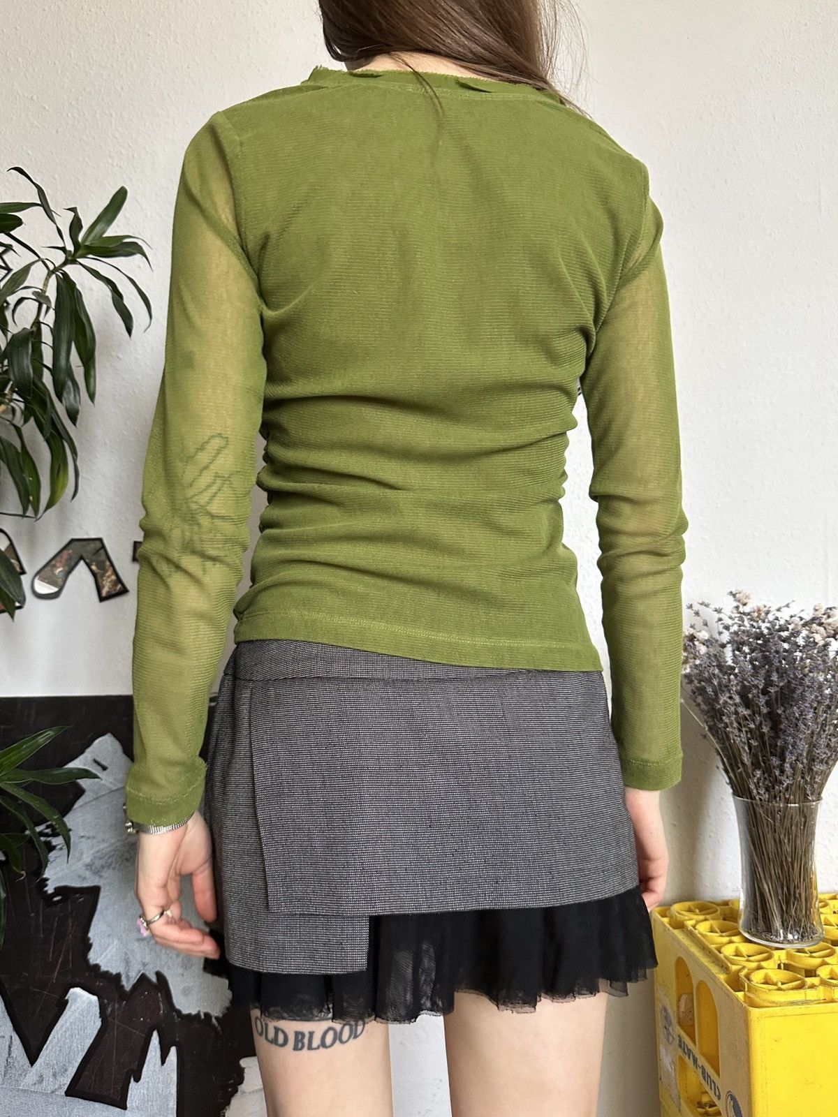 Vintage Sandwich Vintage Mesh Draped Long Sleeve Top 00s Size S / US 4 / IT 40 - 5 Thumbnail