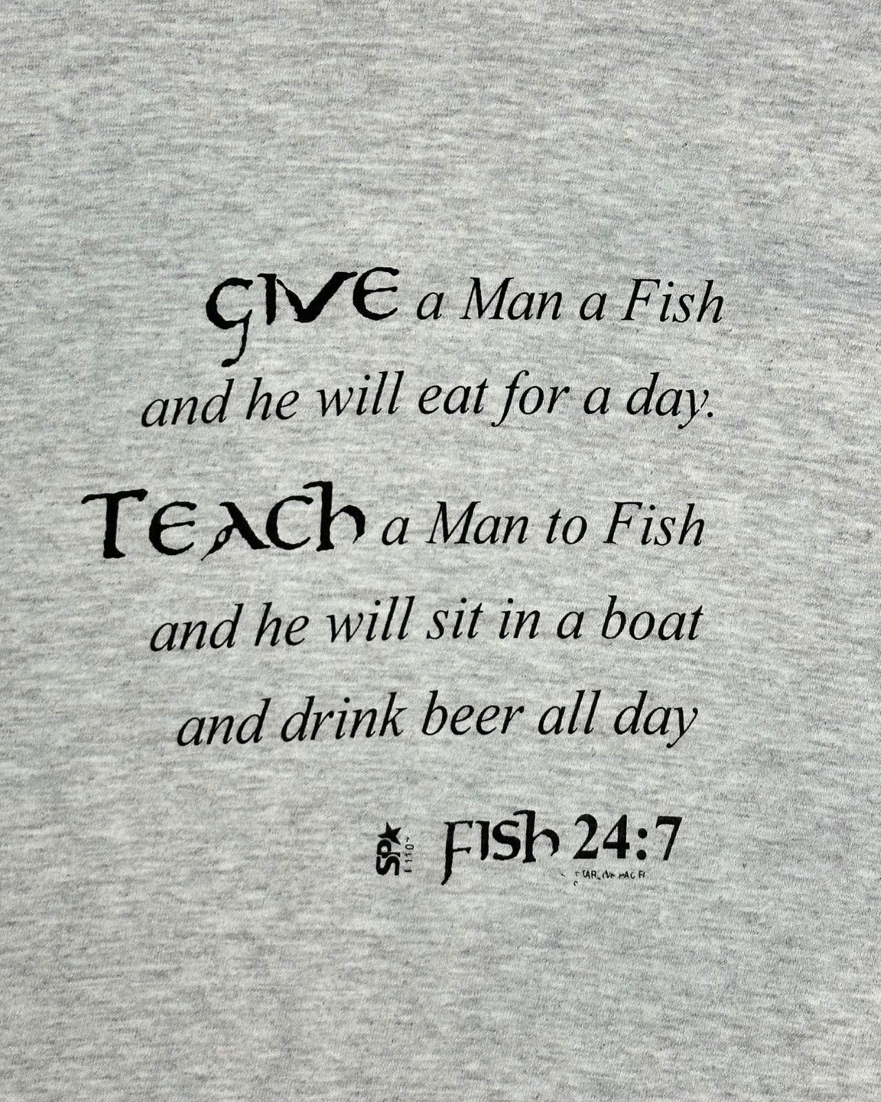 Fruit Of The Loom × Vintage Vintage Fishing Quote Give A Man A Fish T-Shirt - Size XL Size US XL / EU 56 / 4 - 3 Thumbnail