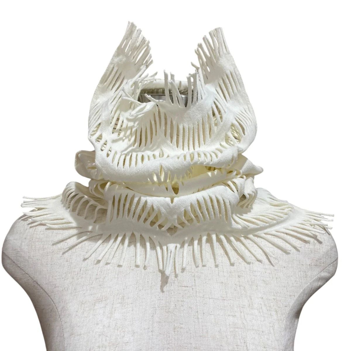 Issey Miyake Archive Sculptural Neck Warmer Size ONE SIZE - 1 Thumbnail