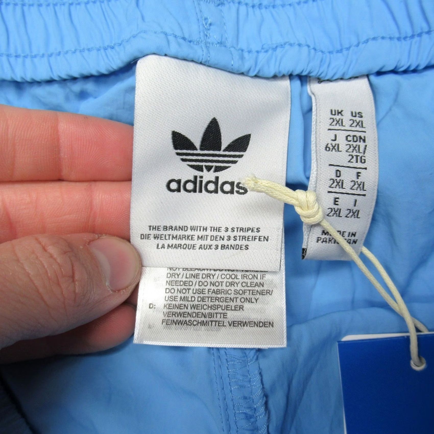 Adidas Adidas Shorts Mens 2XL Blue Drawstring Light Adicolor Sprinter Nylon Athletic Shorts Men 2XL Blue Striped 90s Style Size US 39 - 3 Thumbnail