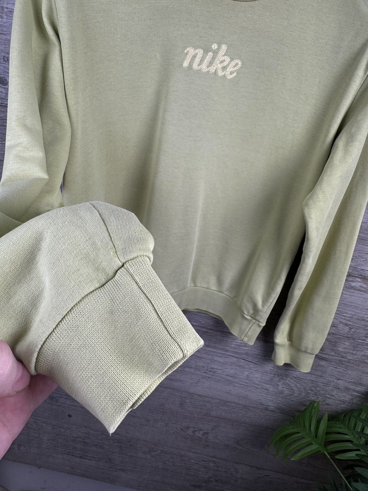 Nike NIKE VINTAGE HOODIE Y2K DRILL STYLE SIZE S Size US S / EU 44-46 / 1 - 14 Thumbnail