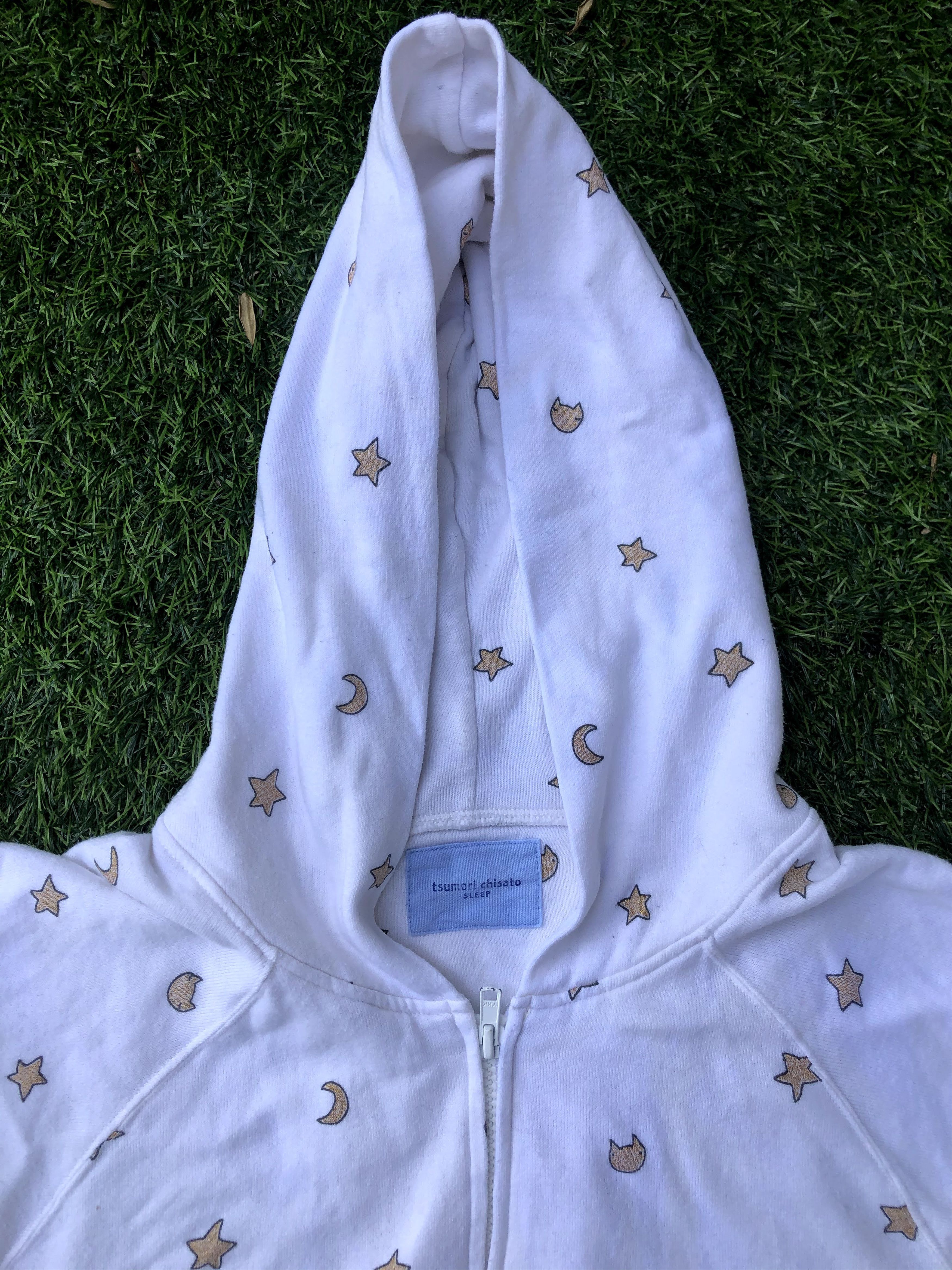 Designer Tsumori Chisato Sleep Hoodie (H062) Size M / US 6-8 / IT 42-44 - 2 Thumbnail