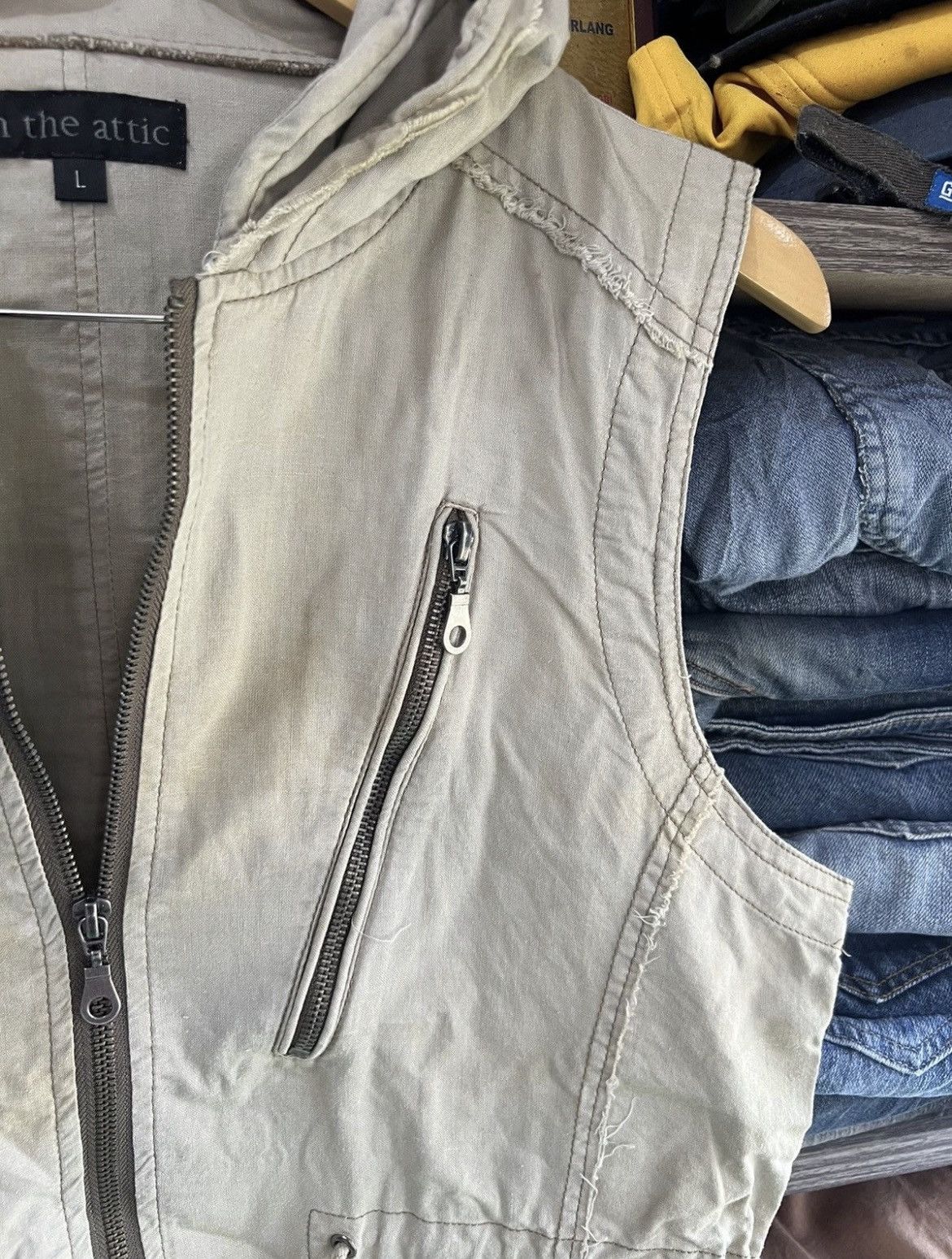 In The Attic 🔥Rare In The Attic Zipper Vest Size US S / EU 44-46 / 1 - 7 Thumbnail