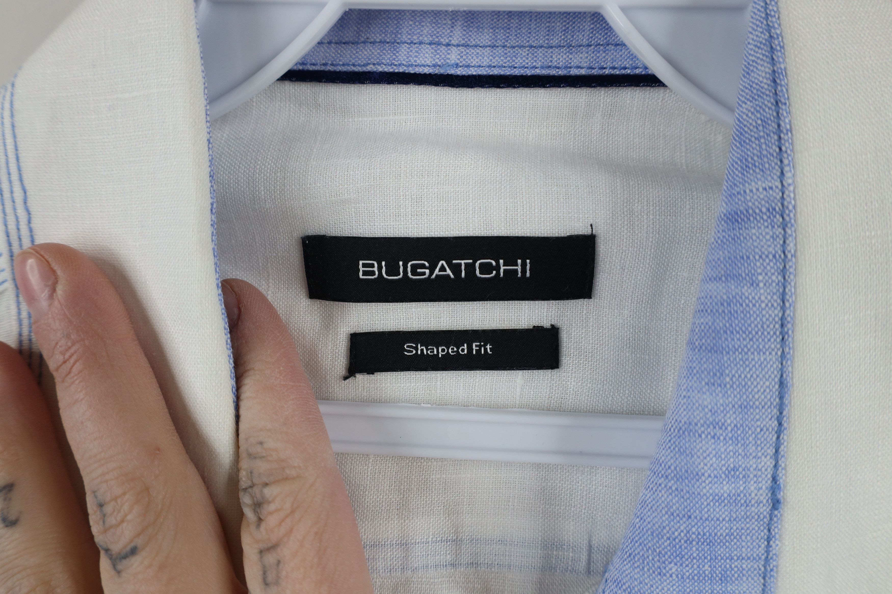 Vintage Bugatchi Uomo Fit Sheer Linen Collared Button Shirt White Size US L / EU 52-54 / 3 - 9 Thumbnail
