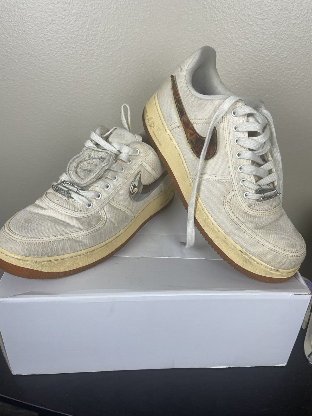 Nike × Travis Scott Travis Scott Air Force One Sail Size 12 Size US 12 / EU 45 - 1 Thumbnail