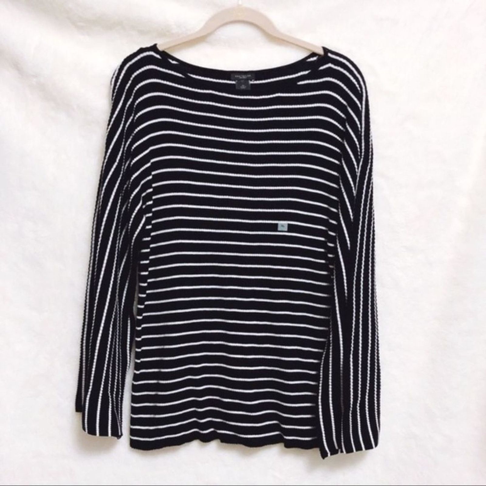 Ann Taylor Ann Taylor Black & White Striped Wide Sleeve Top Size M / US 6-8 / IT 42-44 - 1 Thumbnail