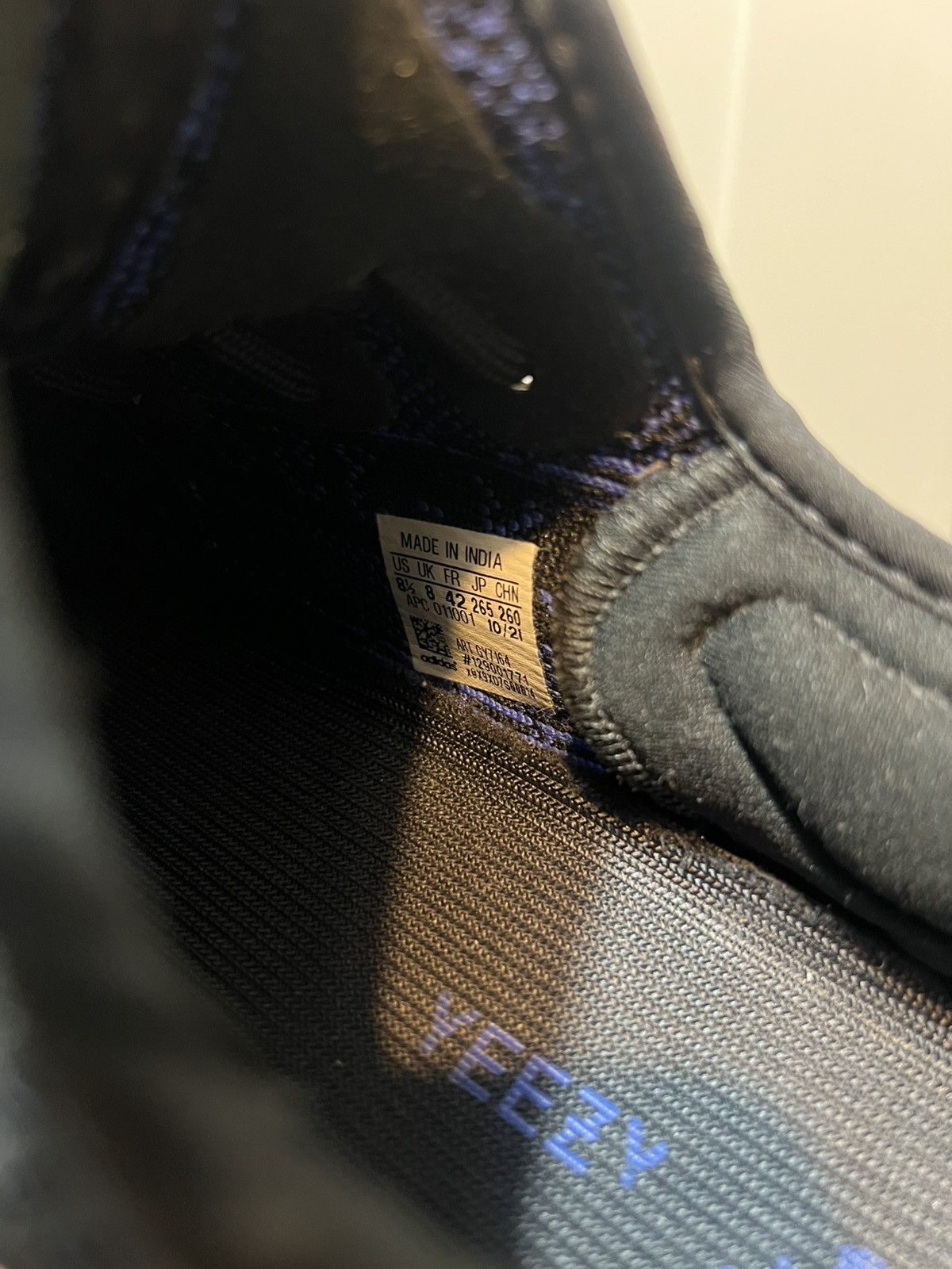 Yeezy Yeezy 350 V2 Dazzling Blue Size US 8.5 / IT 38.5 - 4 Thumbnail
