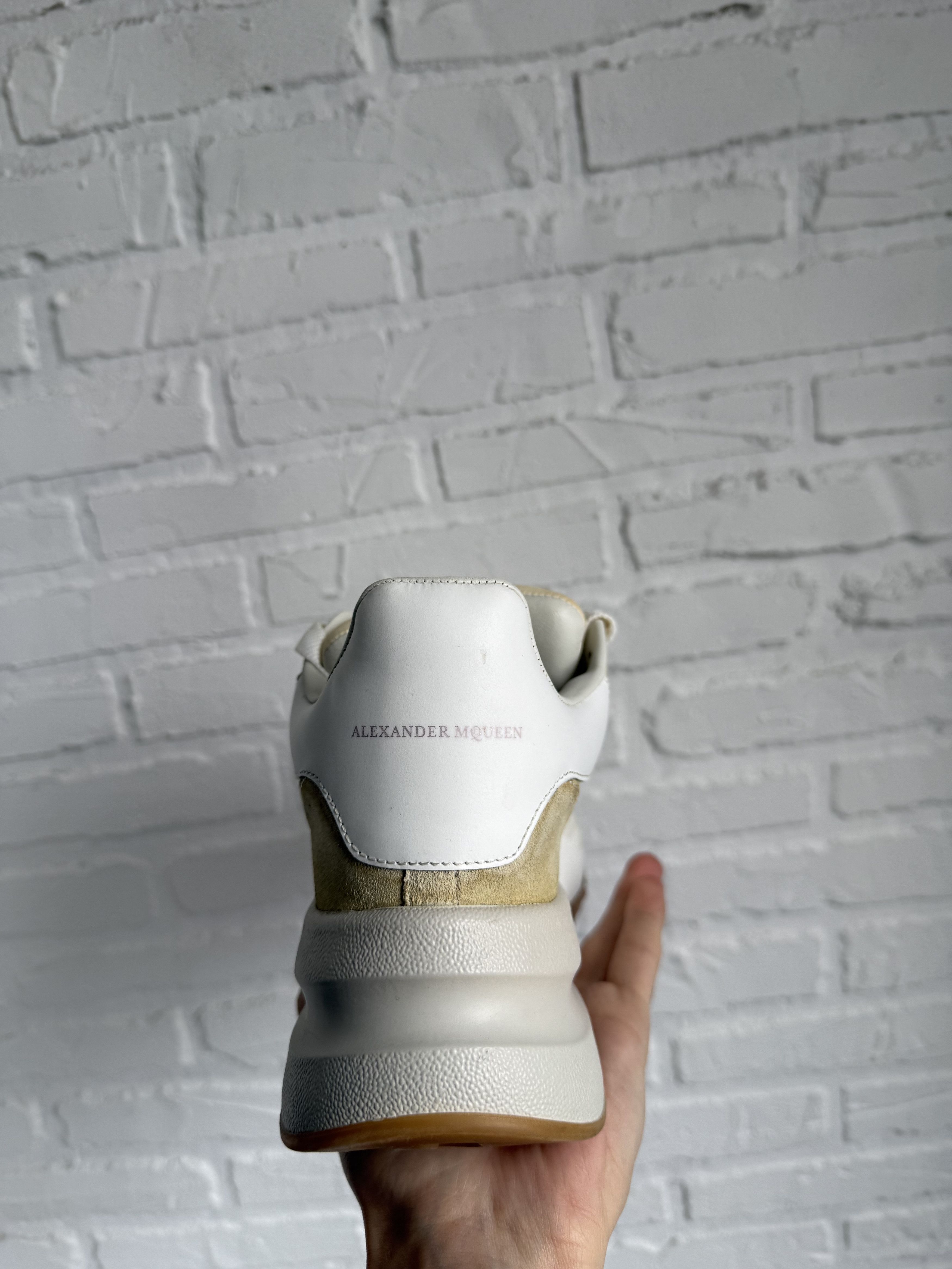 Alexander McQueen Alexander McQueen Joey cream white sneakers Size US 8 / IT 38 - 12 Thumbnail