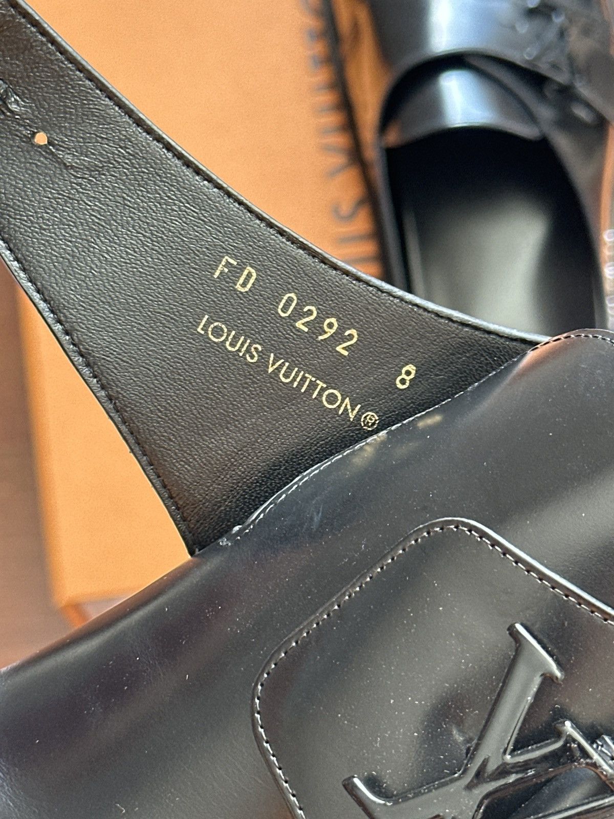 Louis Vuitton Louis Vuitton Easy Mule Size 8 UK Size US 8 / EU 41 - 6 Thumbnail