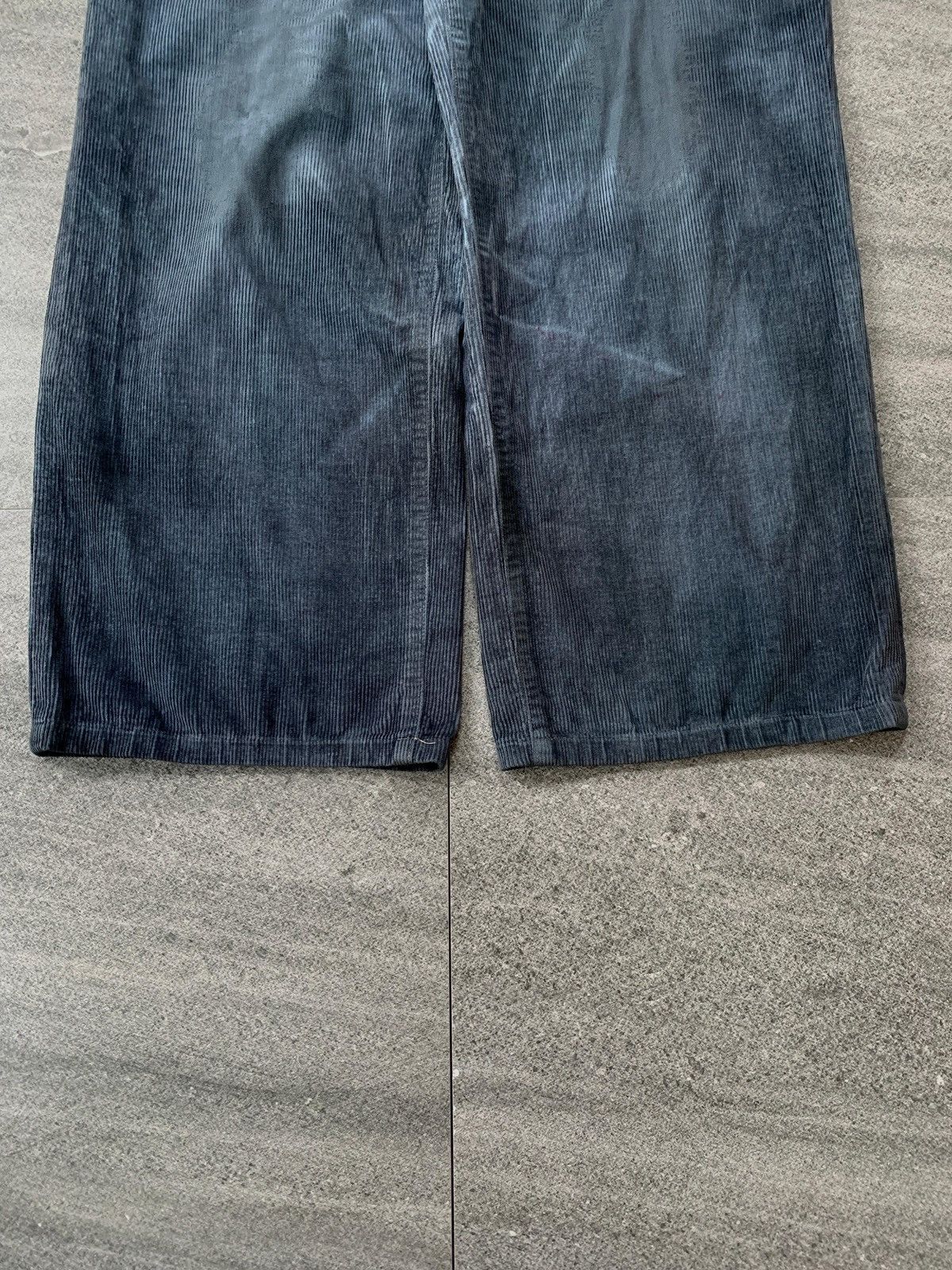 Yohji Yamamoto Dyed Corduroy Loose Trousers Size US 29 - 5 Thumbnail