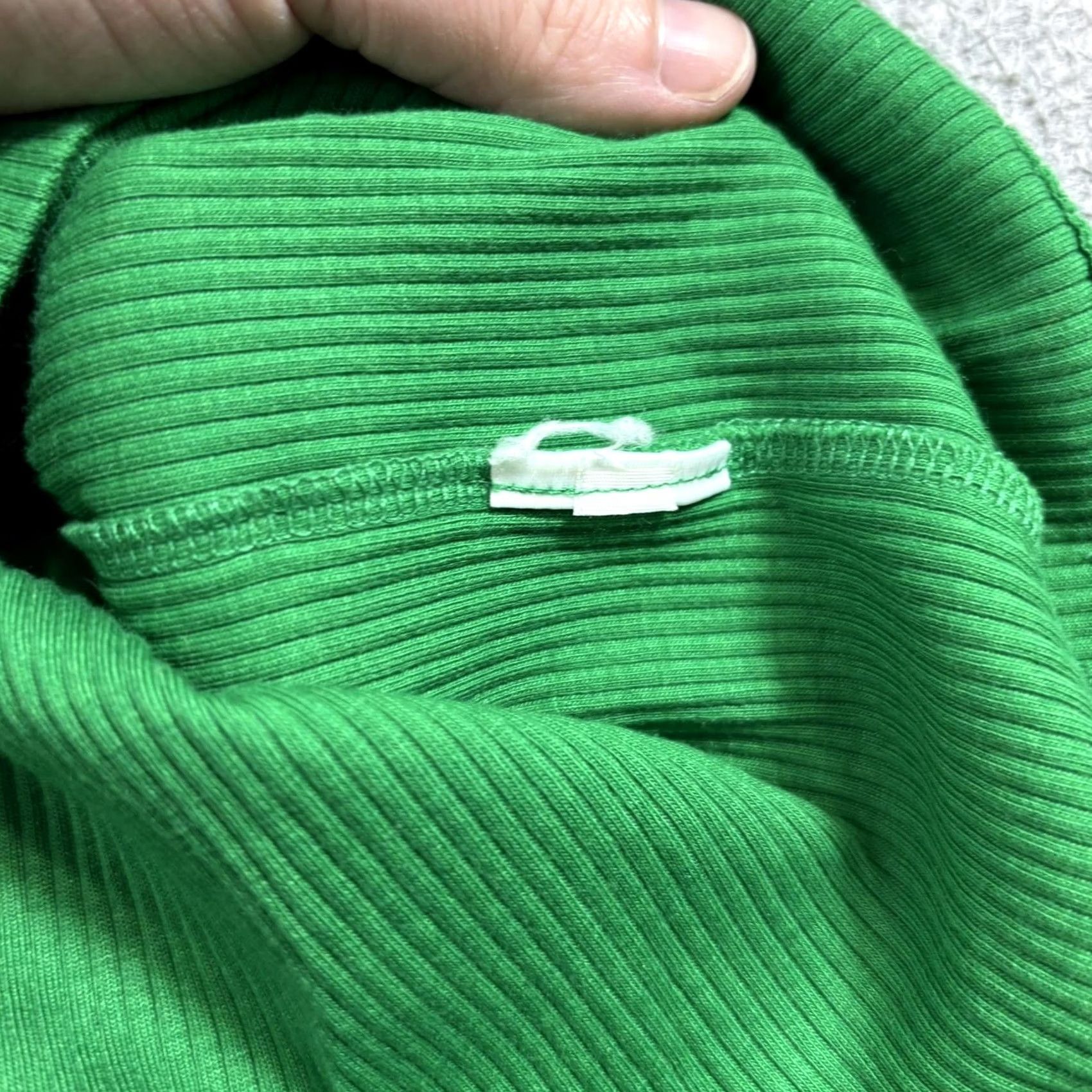 J.Crew J.CREW Shirt Women S Green Ribbed Long Sleeve Stretch Classic Comfort Shirt Short Sleeve Size S / US 4 / IT 40 - 4 Thumbnail