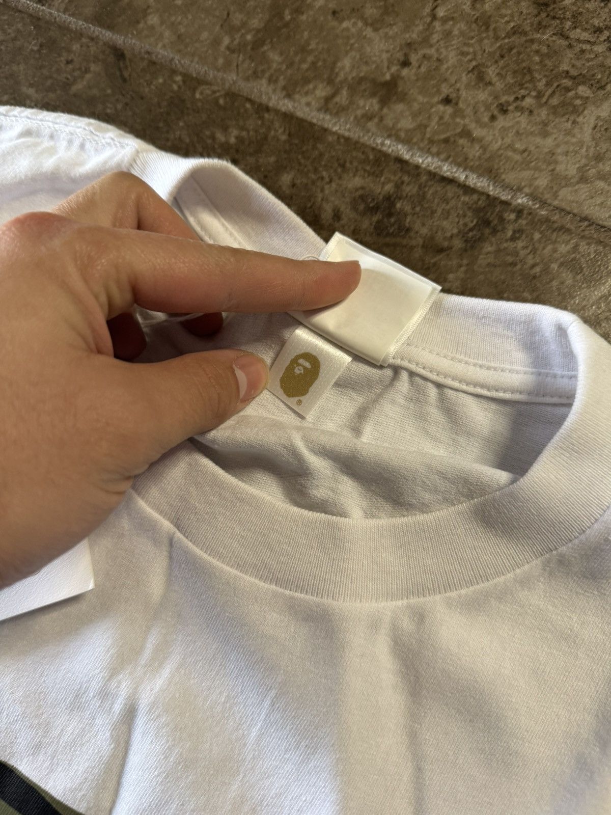Bape BAPE 1ST Camo Big Ape Head Tee White Size US XXL / EU 58 / 5 - 4 Thumbnail
