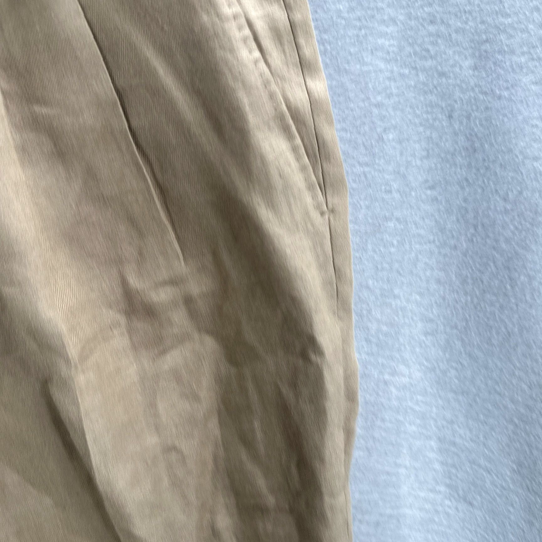Suitsupply Suitsupply Bosa 100% Linen Pleated Shorts Capritex Leomaster 42 Made in ITALY Beige Linen Short Suitsupply Men 42 Casual Vintage: No Size US 42 / EU 58 - 7 Thumbnail