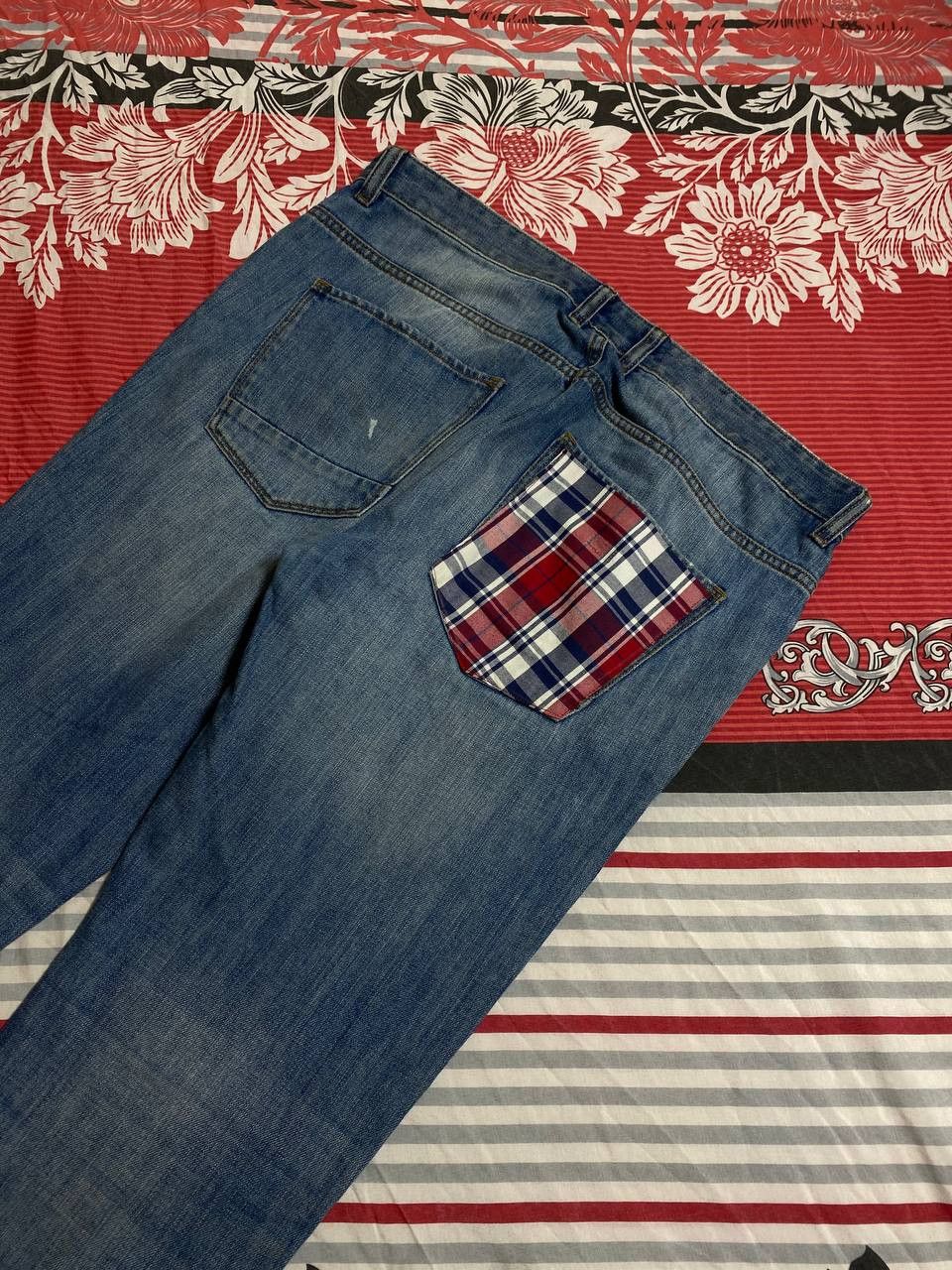 Japanese Brand 💥Vintage Distressed Washed Painted Flared Crash Denim Pants Size US 34 / EU 50 - 9 Thumbnail