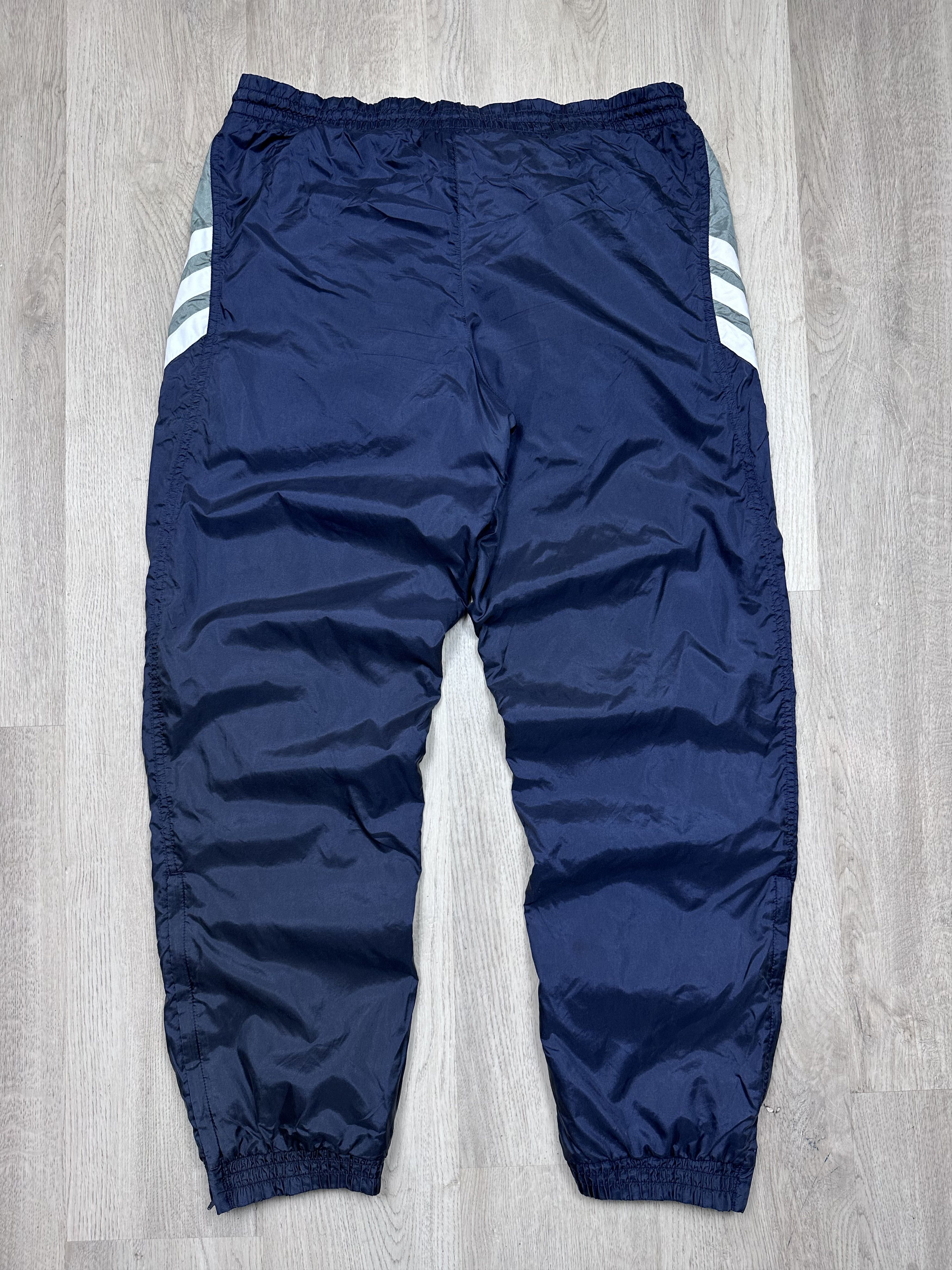 Adidas × Vintage Adidas Vintage Mens Baggy Nylon Track Pants Size US 32 / EU 48 - 8 Thumbnail