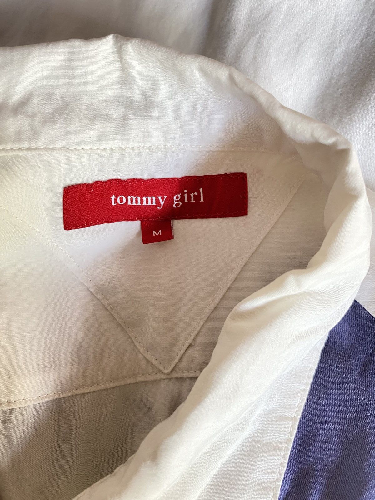 Tommy Hilfiger Tommy Girl White Shirt with Embroidered Logo Size ONE SIZE - 2 Thumbnail