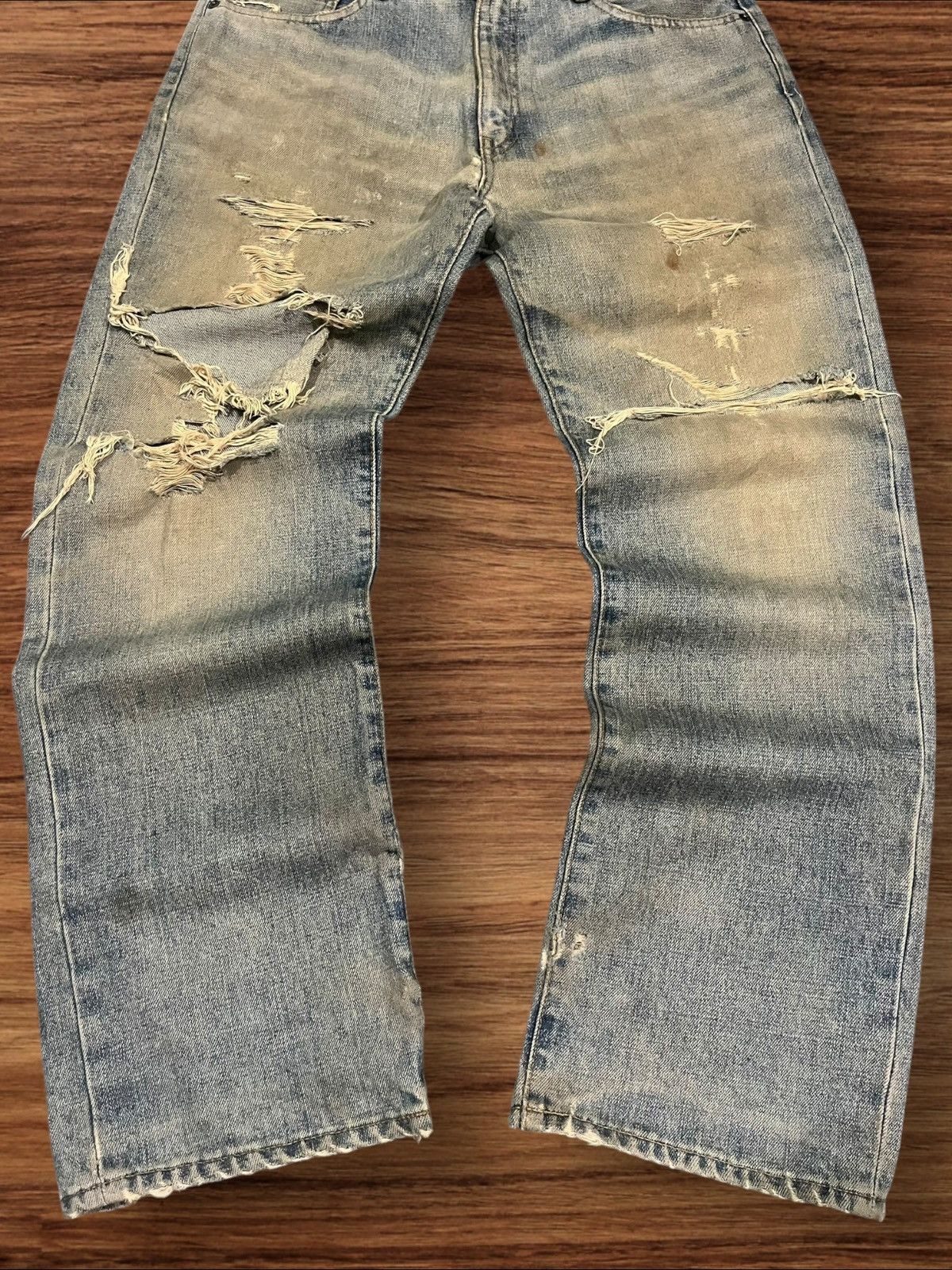 If Six Was Nine × Japanese Brand × Le Grande Bleu (L.G.B.) Vintage Japanese Brand Uniqlo Mud Washed Distressed Jeans Size US 33 - 7 Thumbnail