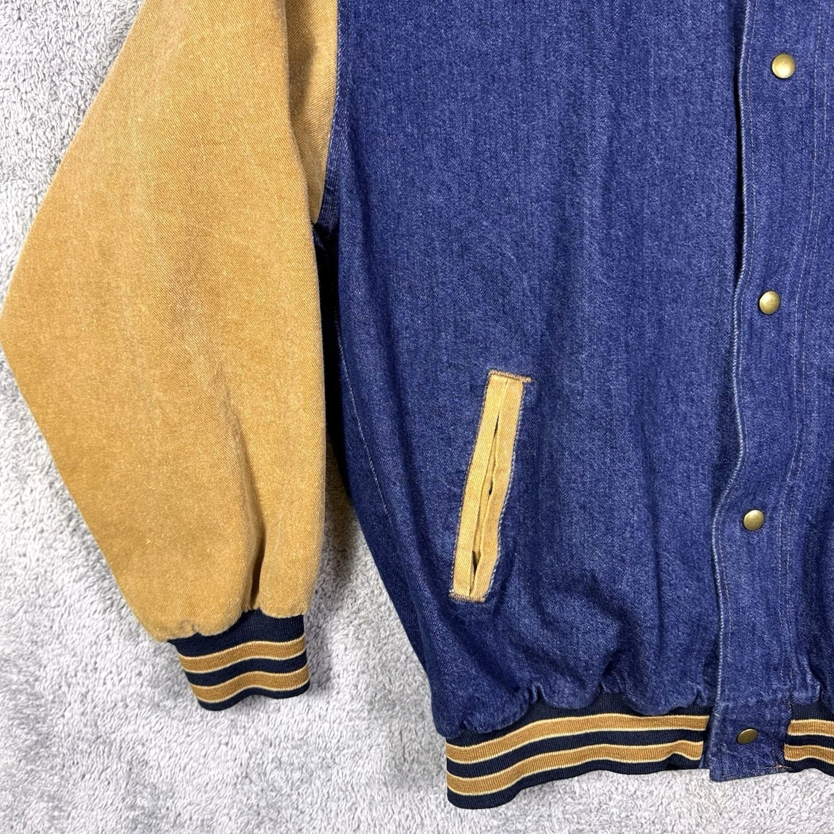 Holloway VINTAGE Holloway Varsity Jacket Mens XL Denim Bomber Canvas Sleeves USA Made 90s Blue Geometric Chest 50in Shoes? Size US XL / EU 56 / 4 - 3 Thumbnail