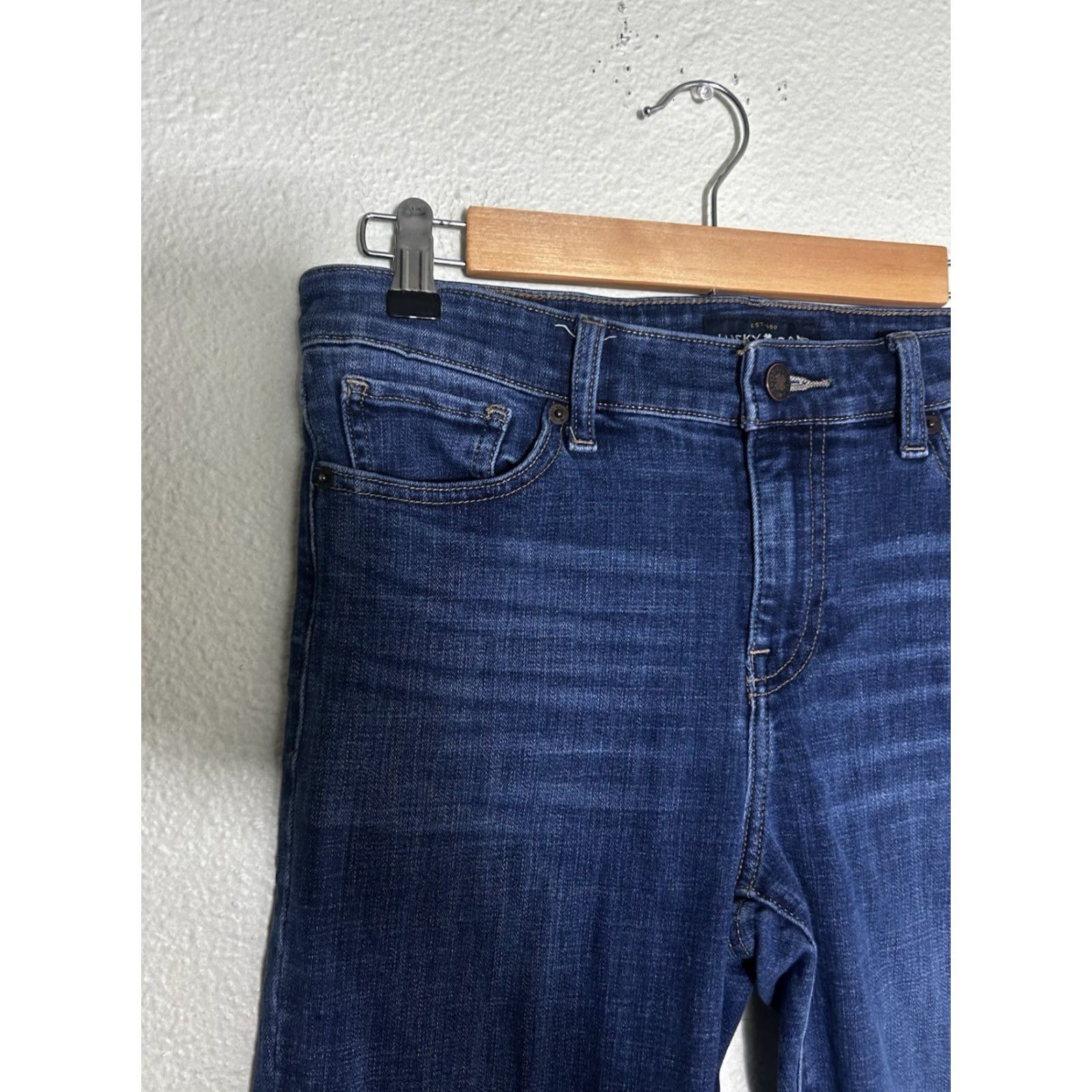 Lucky Brand Lucky Brand Jeans Women Skinny Ava Dark Wash 8 30x28 Size XS? Wait correction. Size 30" / US 8 / IT 44 - 4 Thumbnail