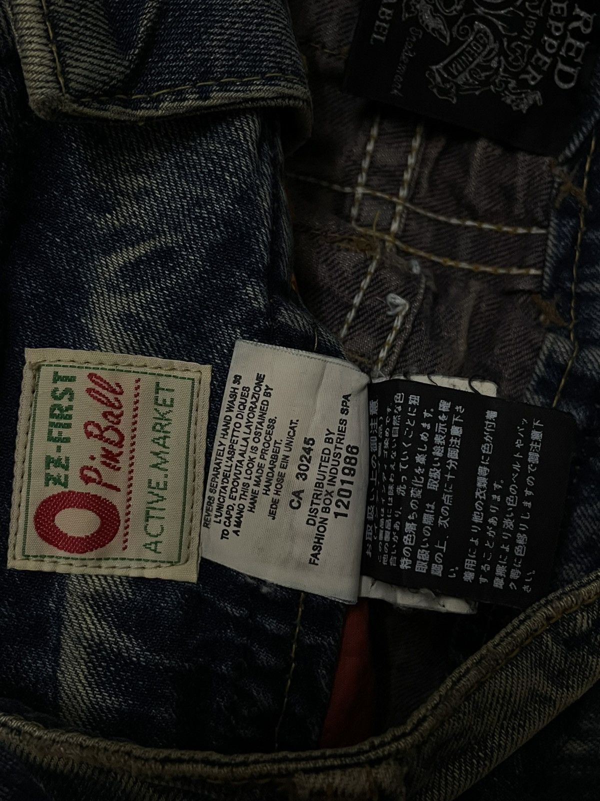 Hysteric Glamour VINTAGE RED PEPPERS JAPAN DESIGNER MUDWASH DISTRESSED DENIM Size US 27 - 16 Thumbnail