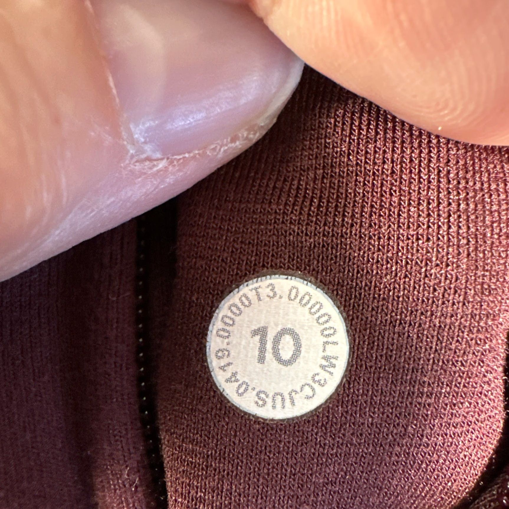Lululemon Lululemon Outrun the Elements 1/2 Zip Burgundy 10 W3CJUS Athleisure Activewear Top Shirt Womens Pullover Mock Neck Zip Long Sleeve Breathable Stretch Size ONE SIZE - 7 Thumbnail