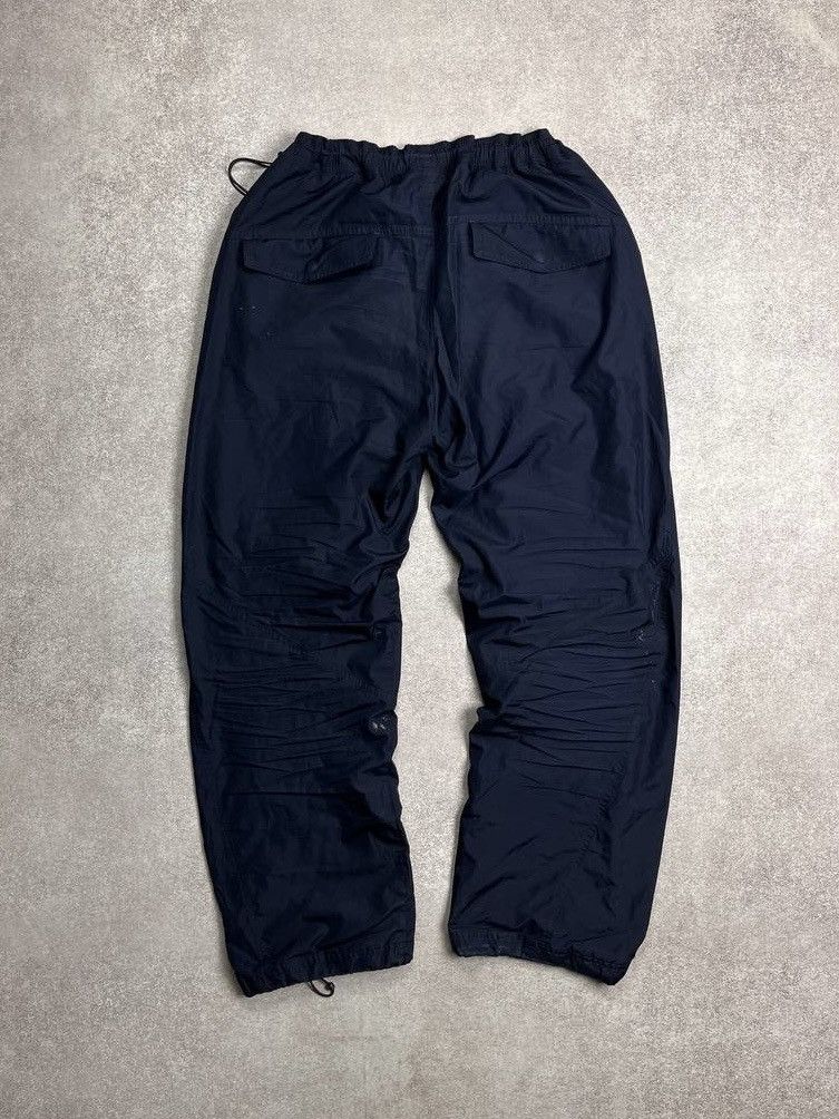 Nike VINTAGE NIKE SWOOSH DESTROYED AVANTGARDE BAGGY TRACK PANTS L Size US 34 / EU 50 - 5 Thumbnail