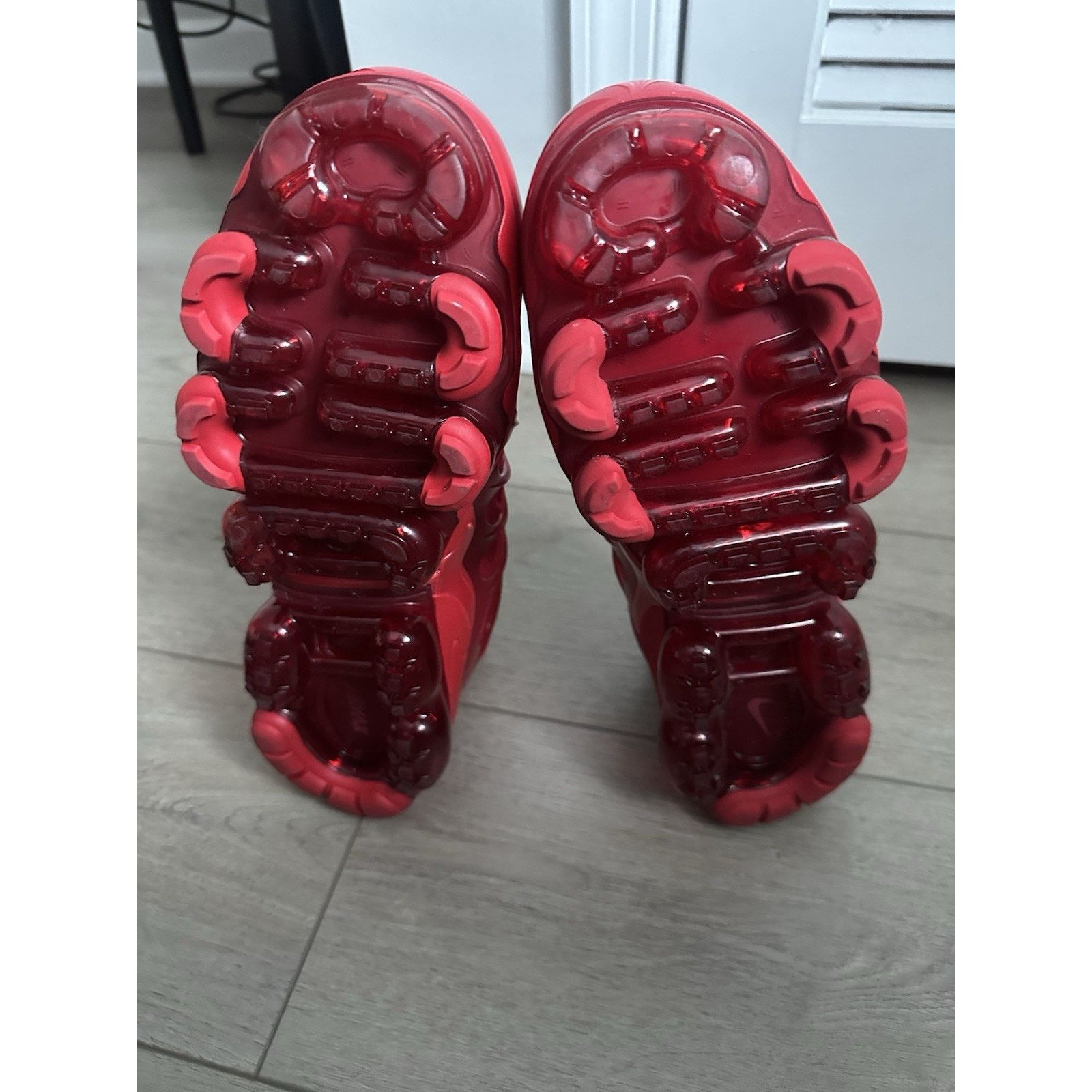 Nike Nike VaporMax Plus triple red size 10.5 running sneakers Size US 10 / EU 43 - 4 Thumbnail