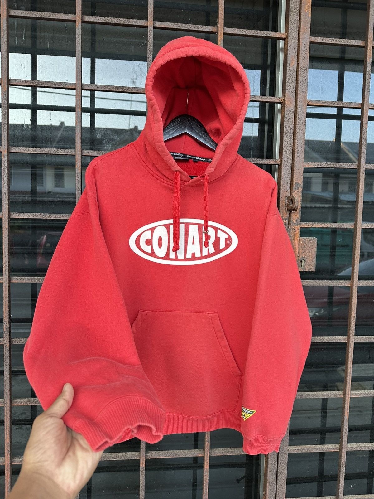 Vintage Vintage THRASHED Faded Conart Hoodie Size US L / EU 52-54 / 3 - 9 Thumbnail