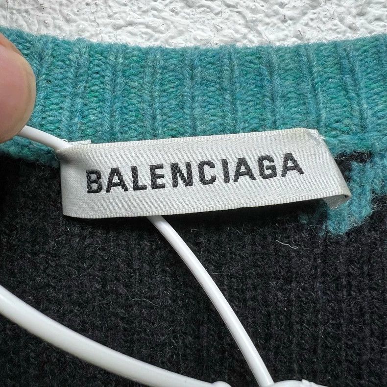 Balenciaga Balenciaga size 34 LOGO barrage lake green knitted sweater Size M / US 6-8 / IT 42-44 - 3 Thumbnail